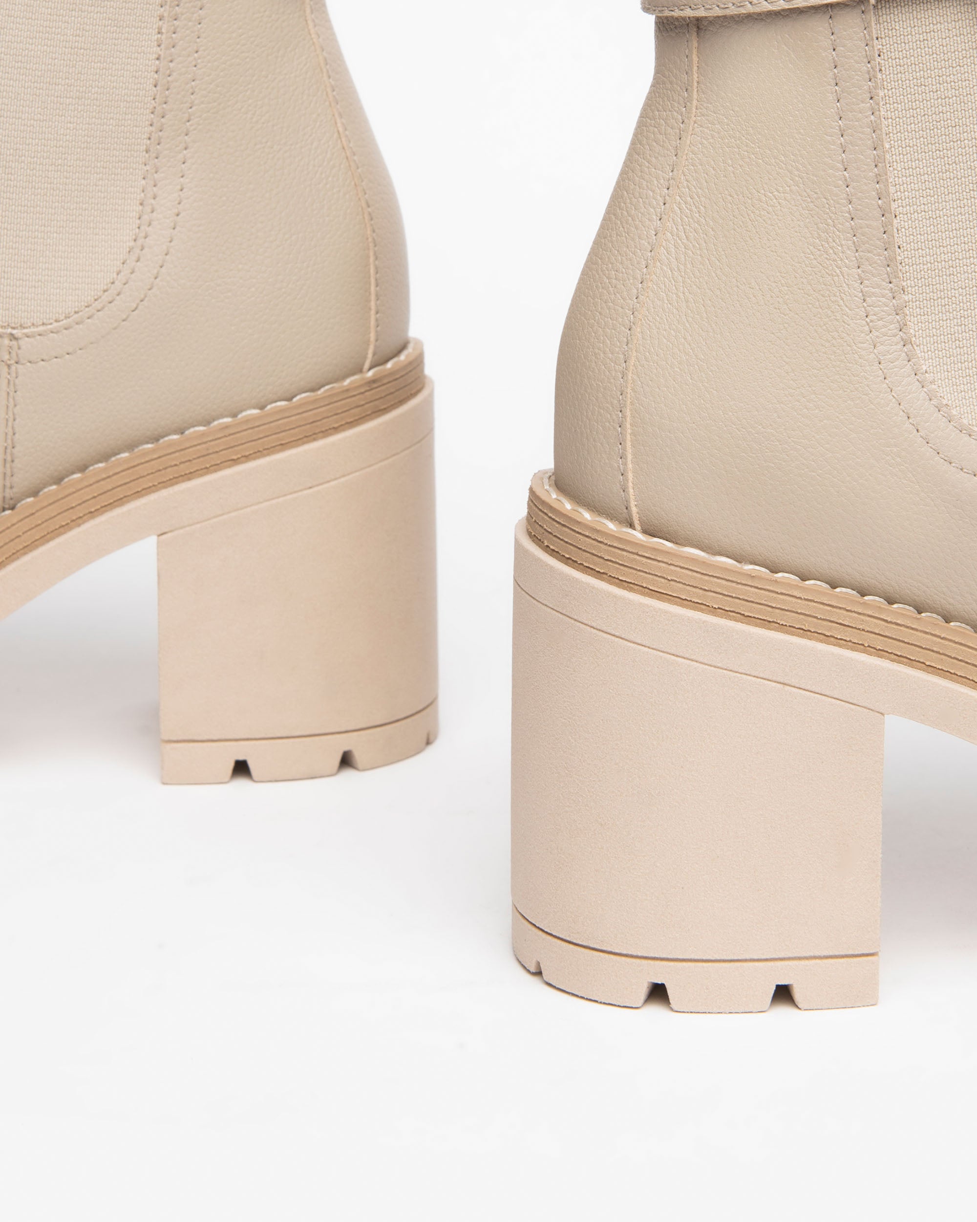 Women’s Leather Chelsea Boots