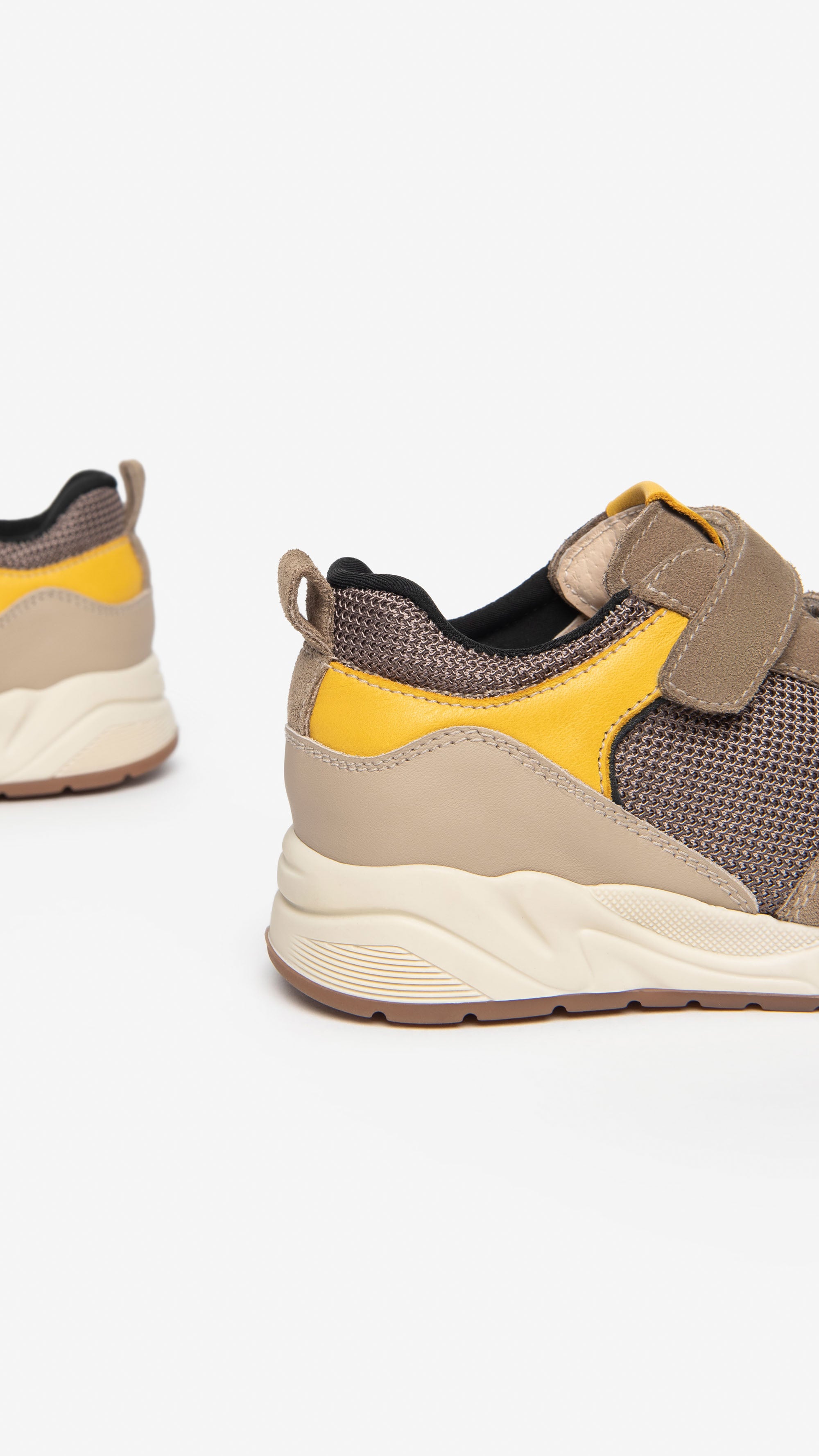 Sneakers Junior da Bambino in Pelle e Tela