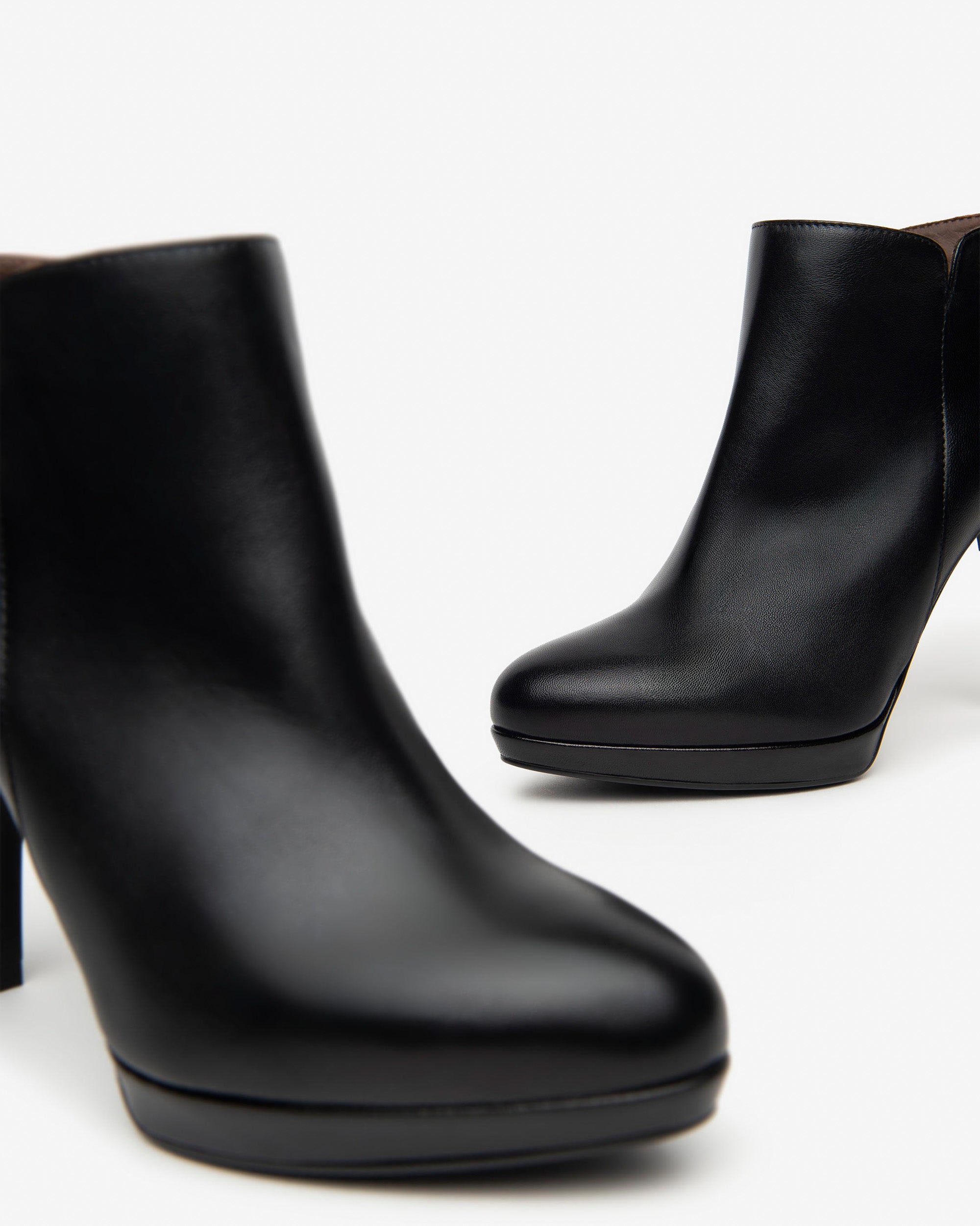 Tronchetti Donna in Pelle