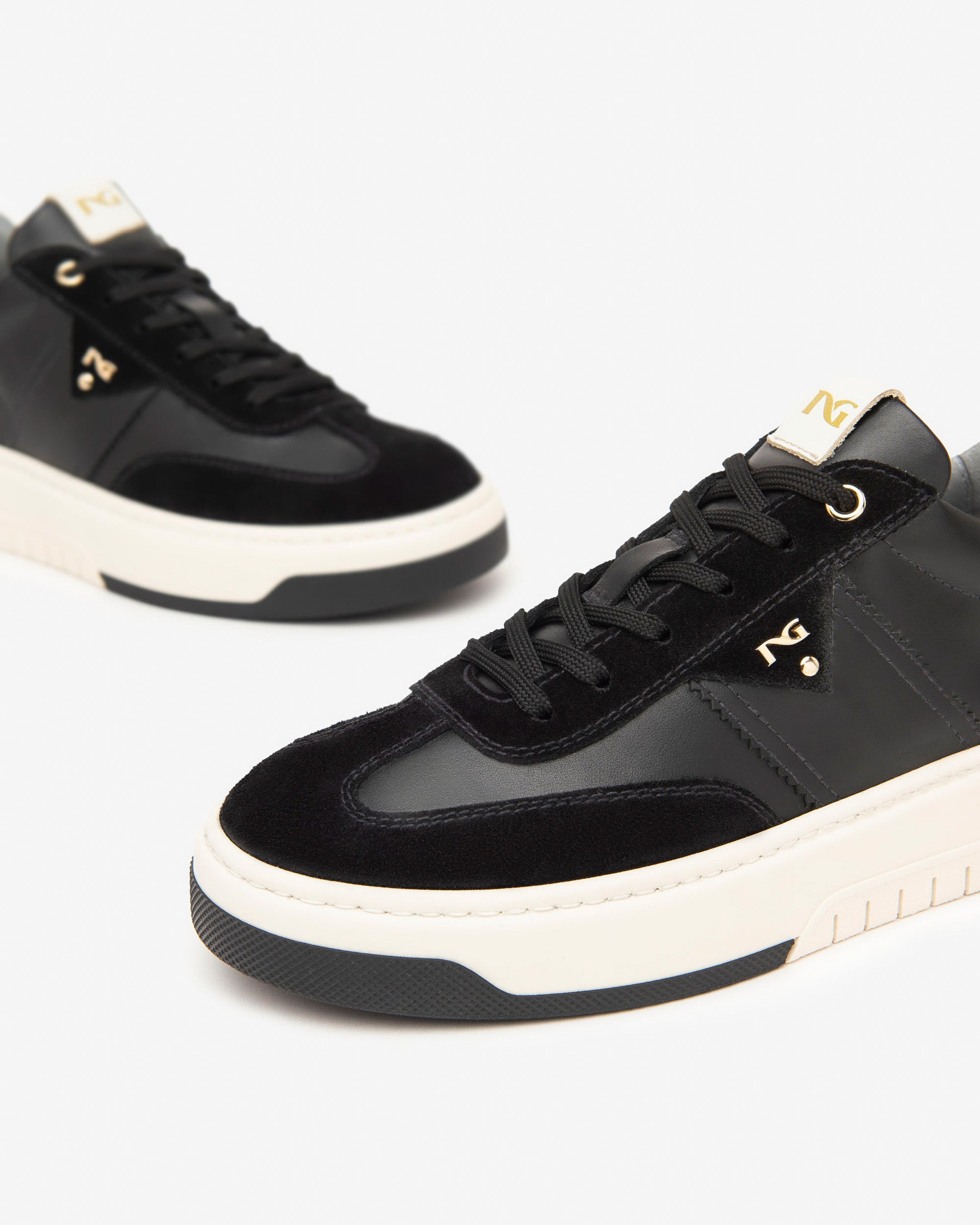 Sneakers Dames in Leder, Suède en Technisch Materiaal