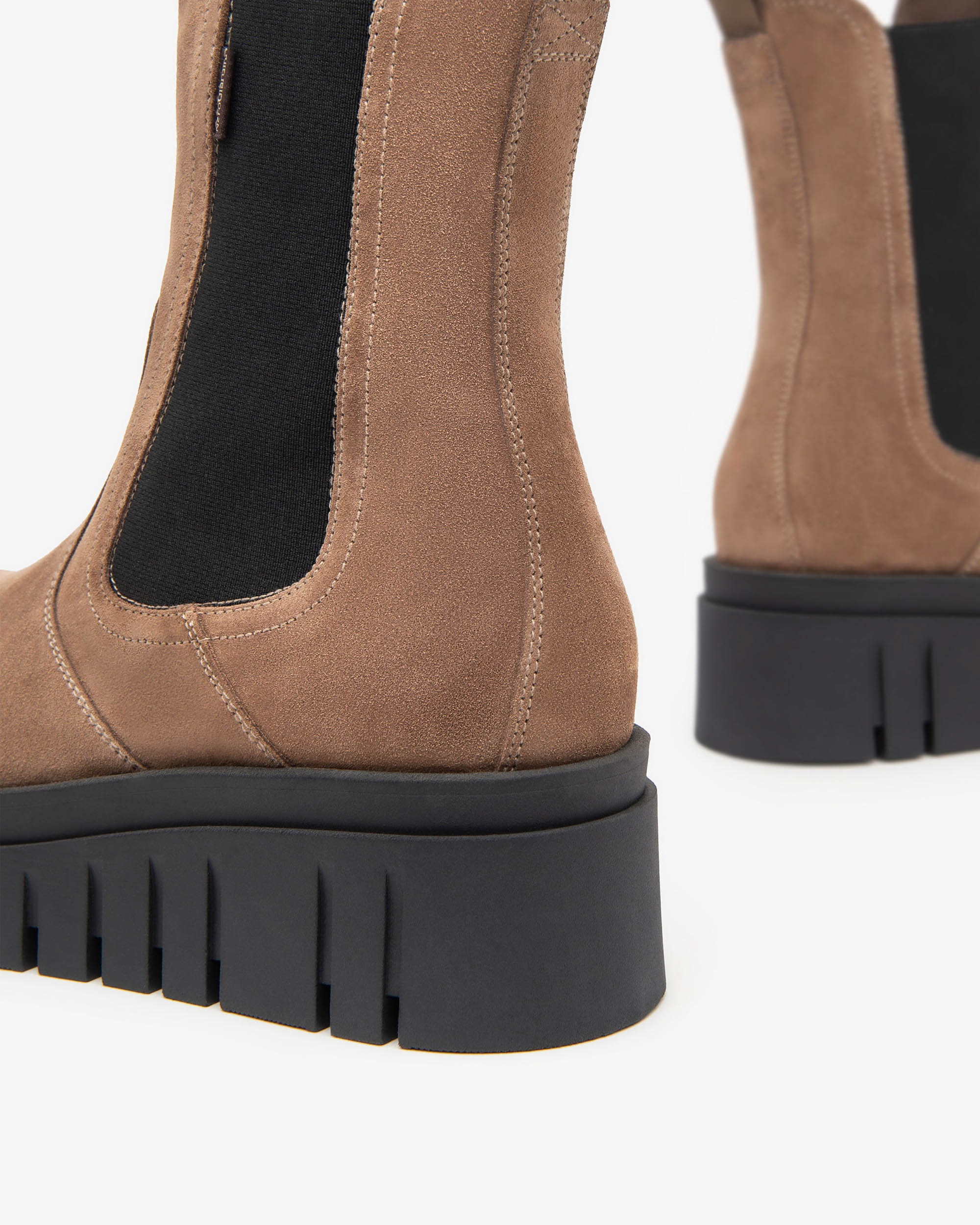 Stivaletti Chelsea Donna in Camoscio