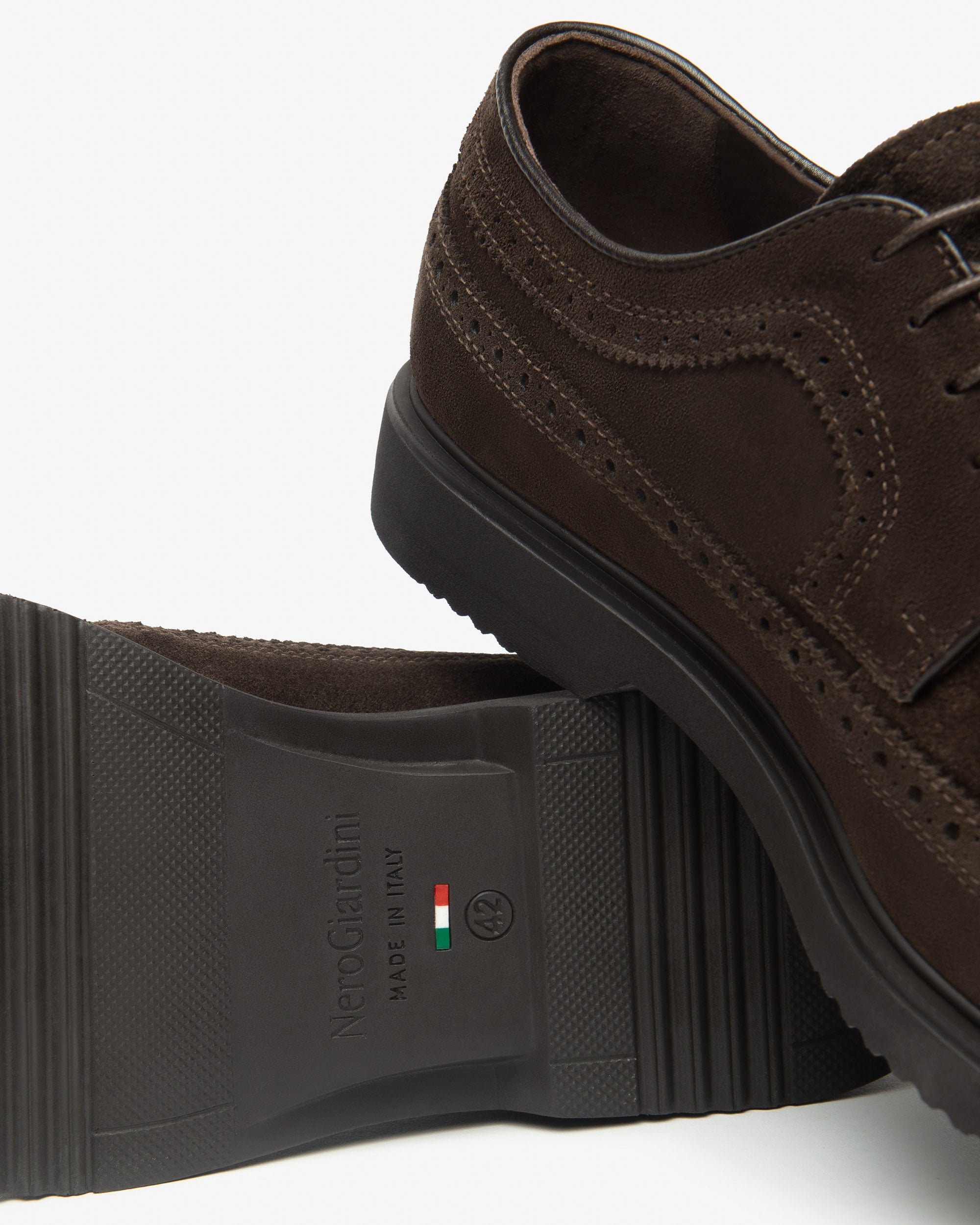 Stringate Uomo in Camoscio