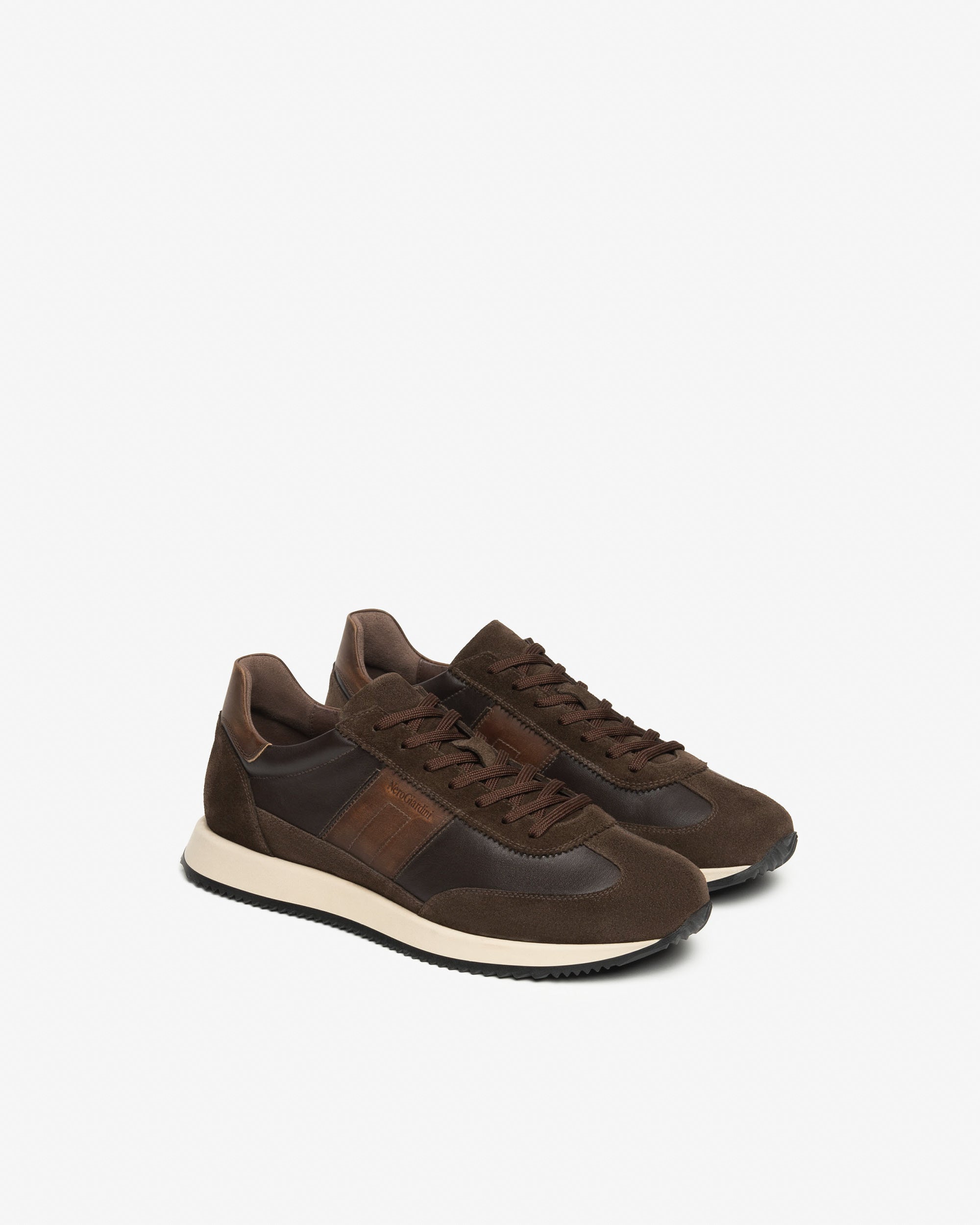 Sneakers Heren in Suède en Leder