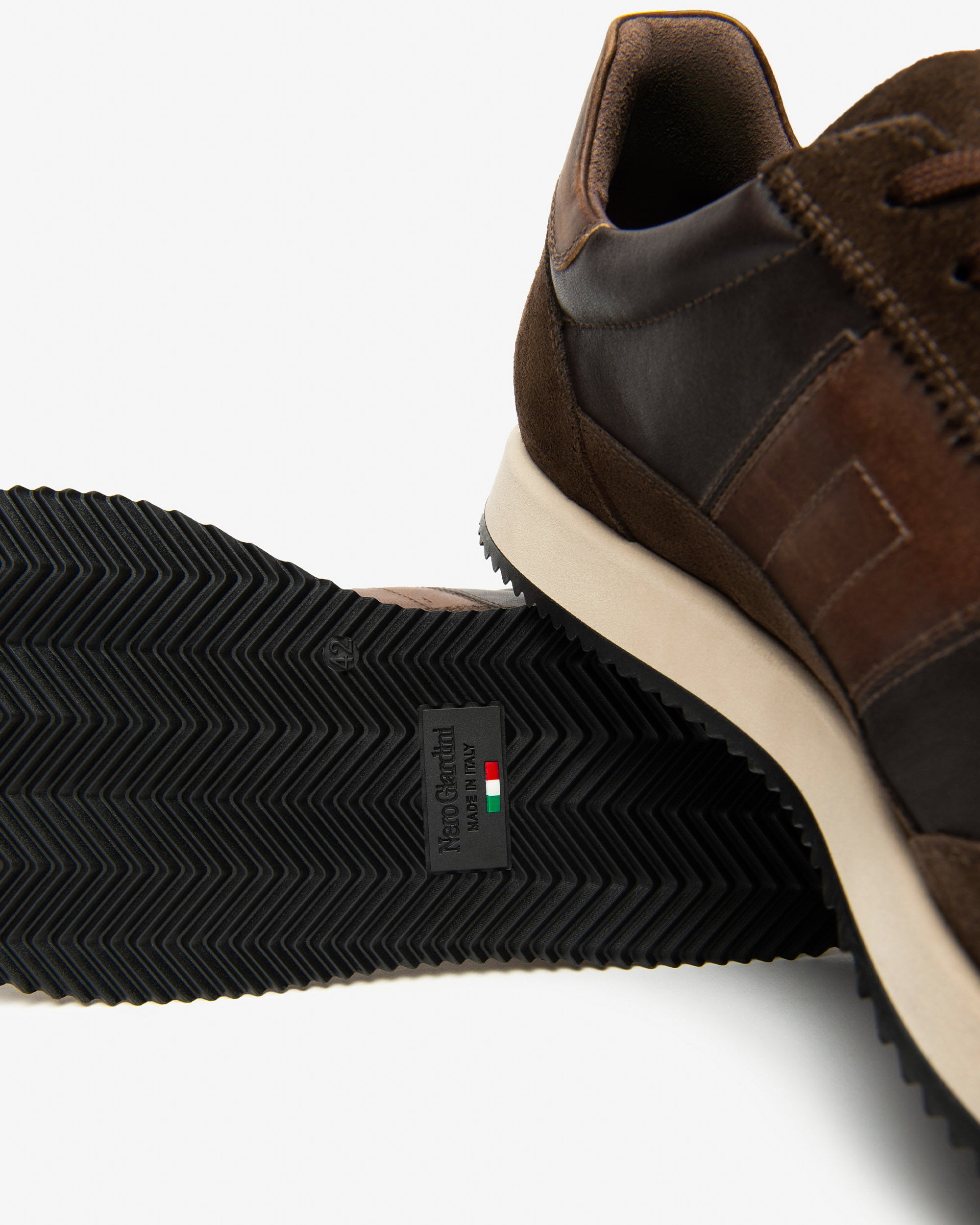 Sneakers Heren in Suède en Leder