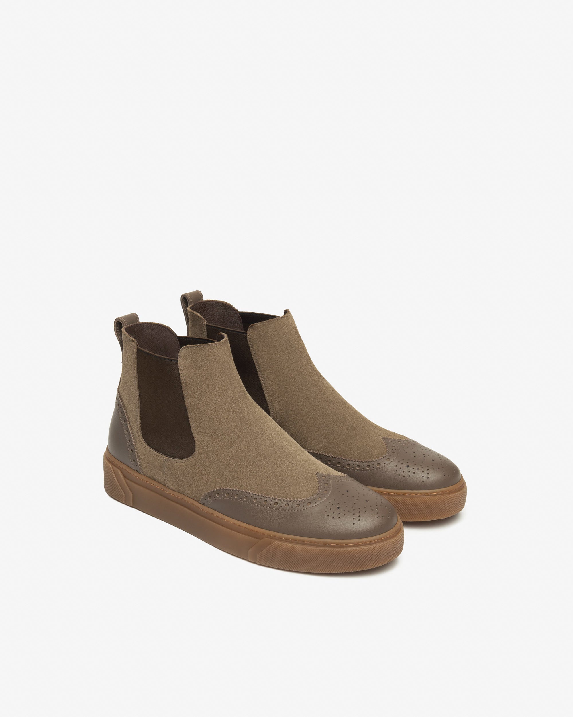 Мужские полусапоги челси из замши и кожи