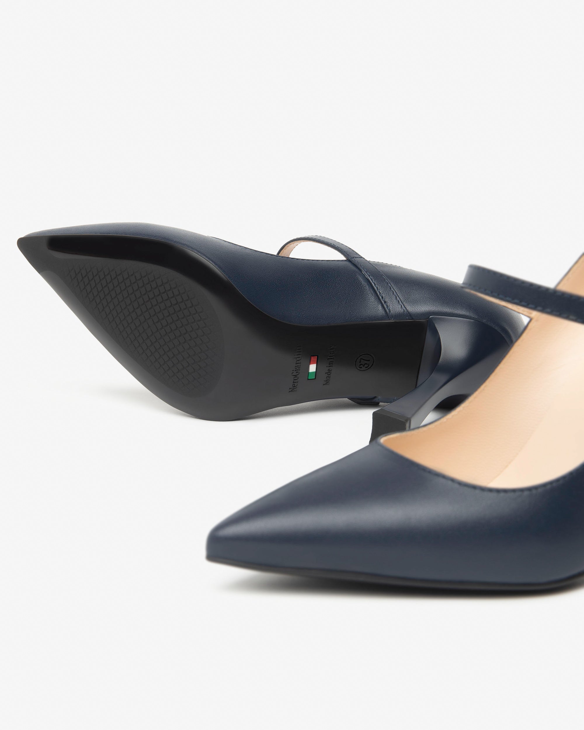 Damenpumps aus Leder