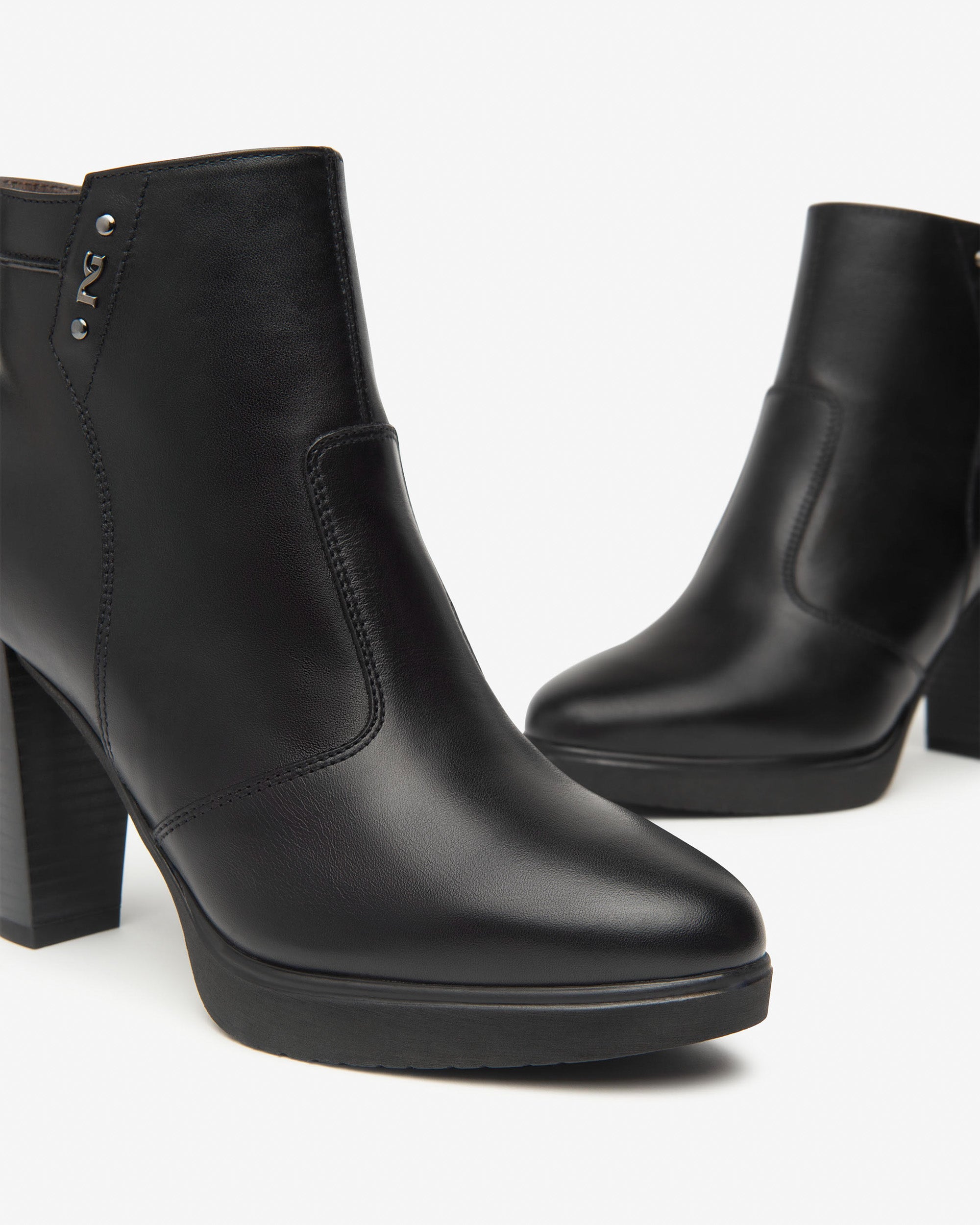 Damen-Stiefelette aus Leder
