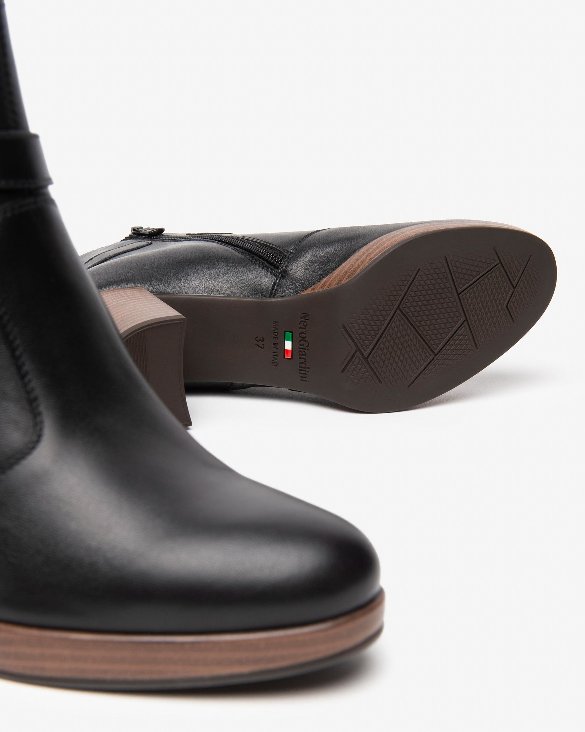 Damen-Stiefelette aus Leder