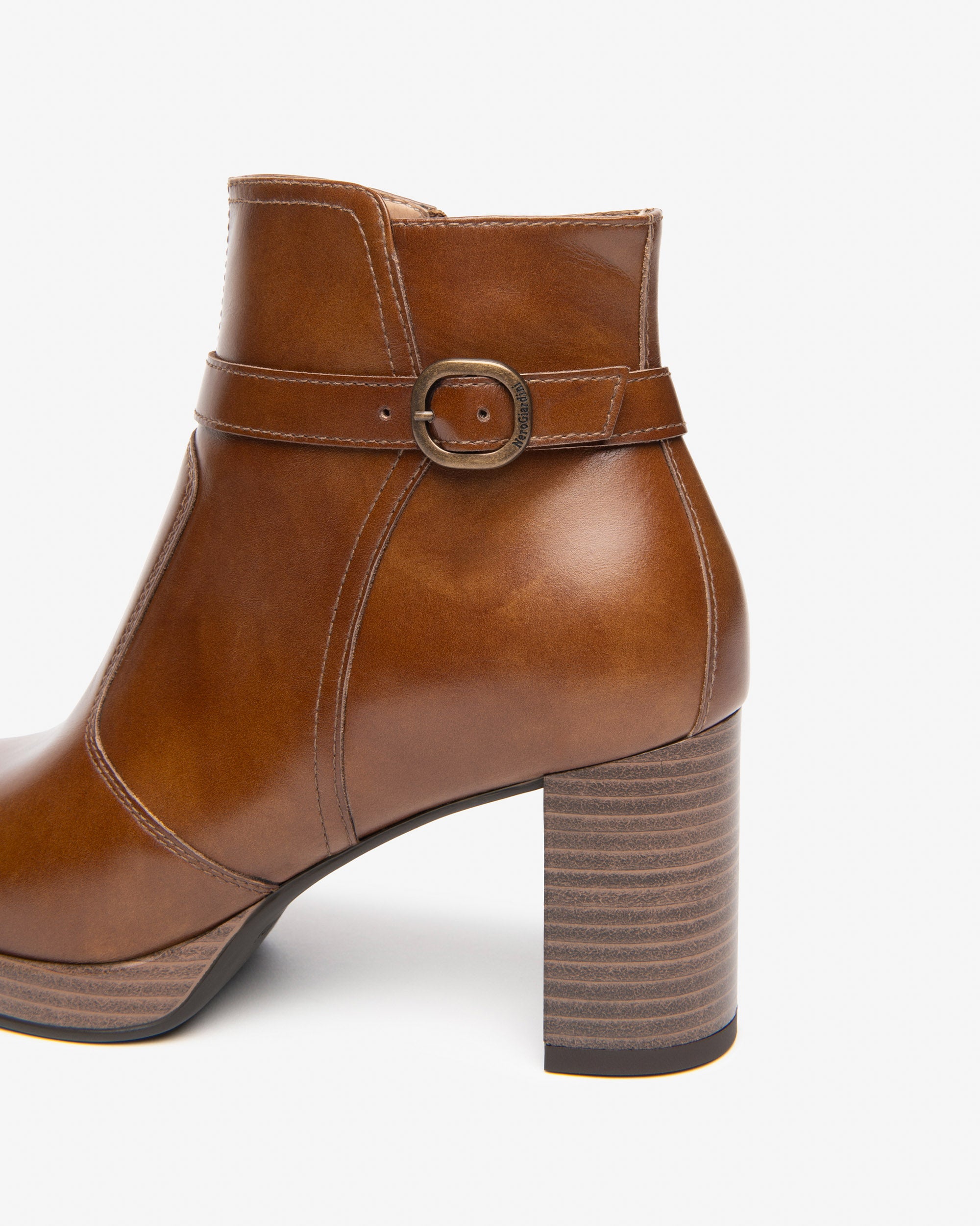 Damen-Stiefelette aus Leder