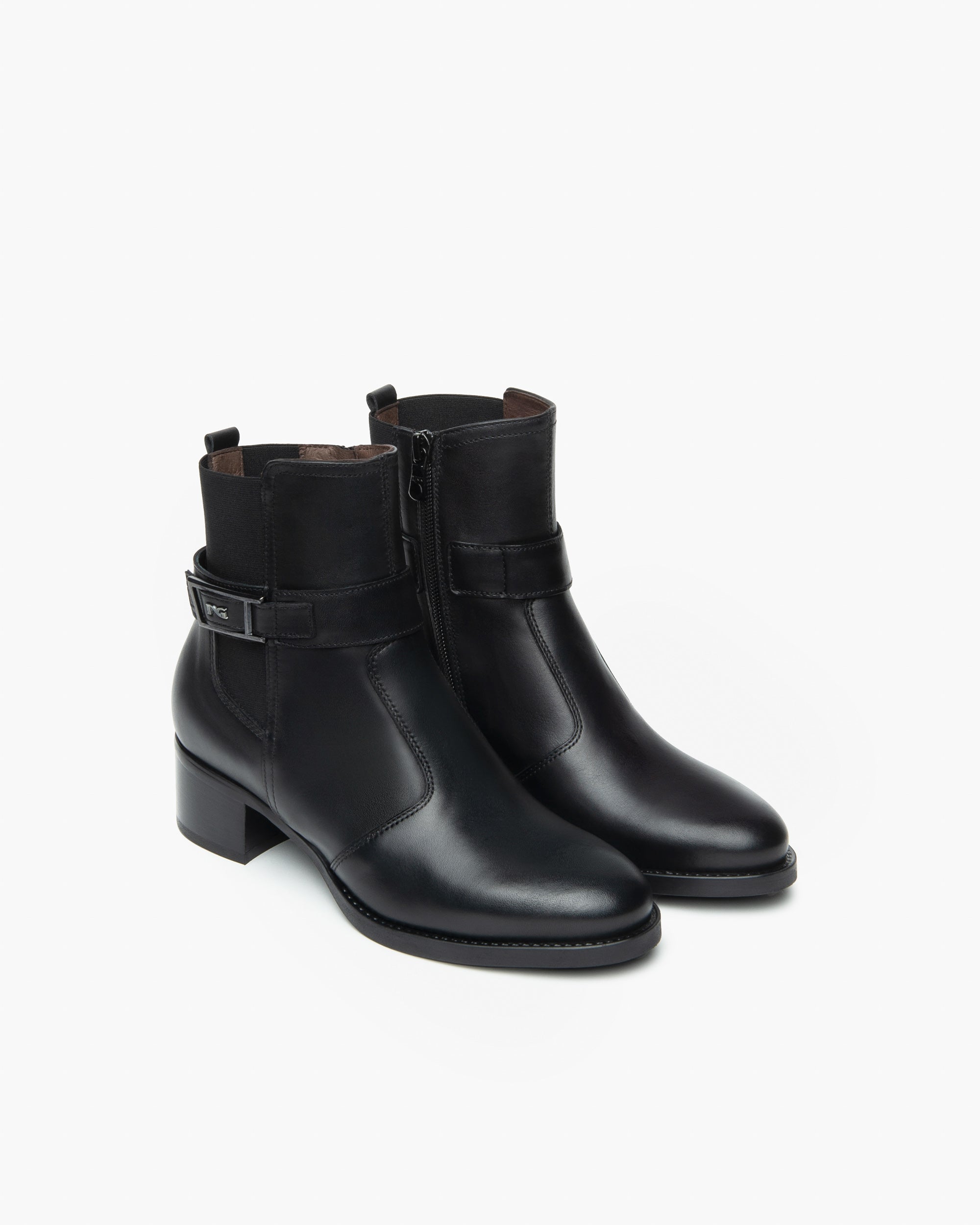 Damenstiefeletten aus Leder und Gewebe