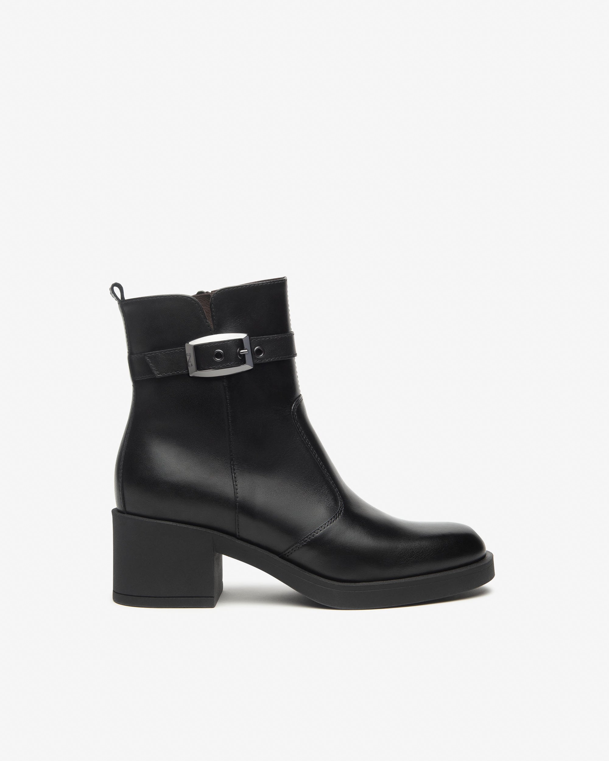 Korte Laarsjes Dames in Leder