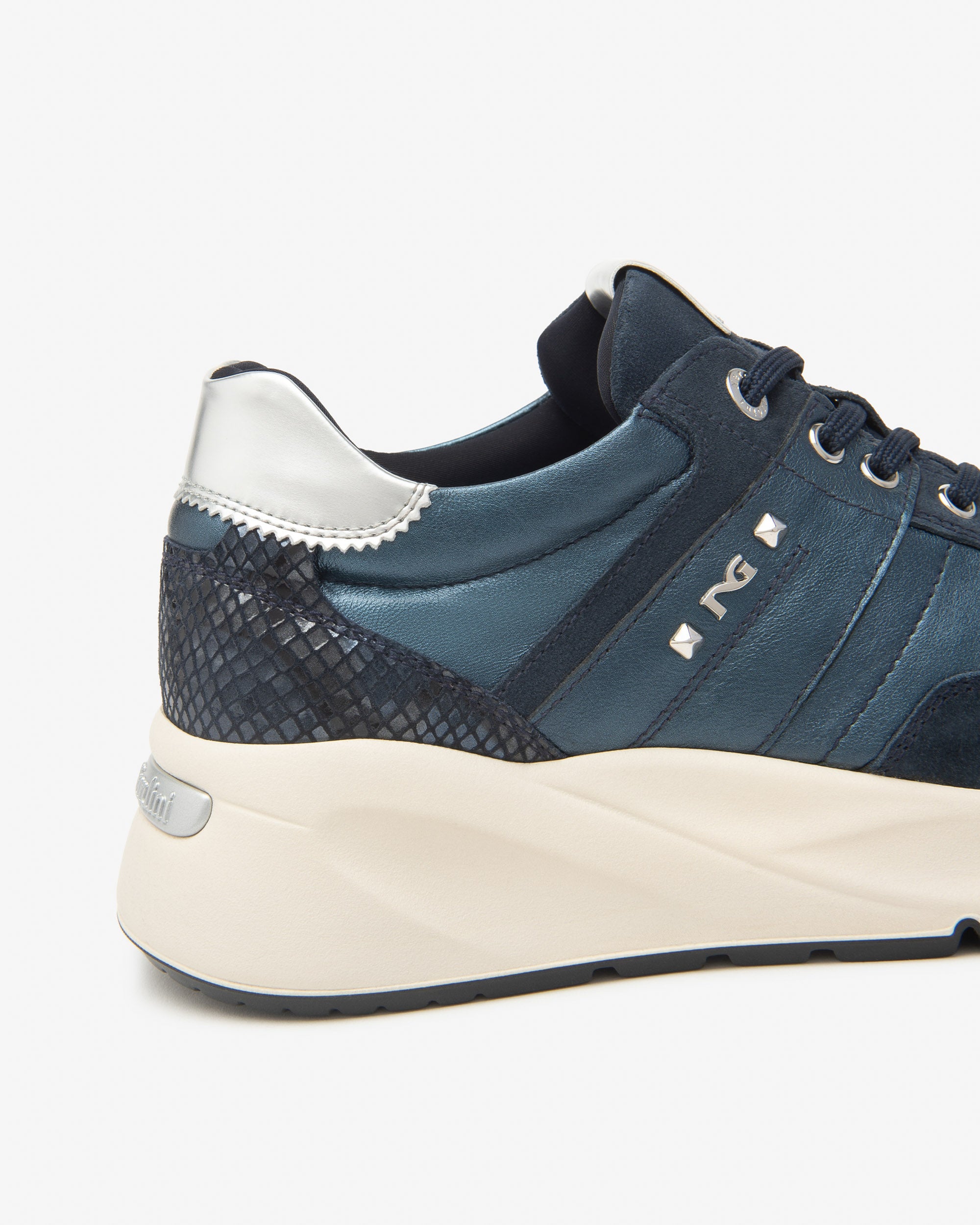 Sneakers Dames in Suède, Leder en Technisch materiaal