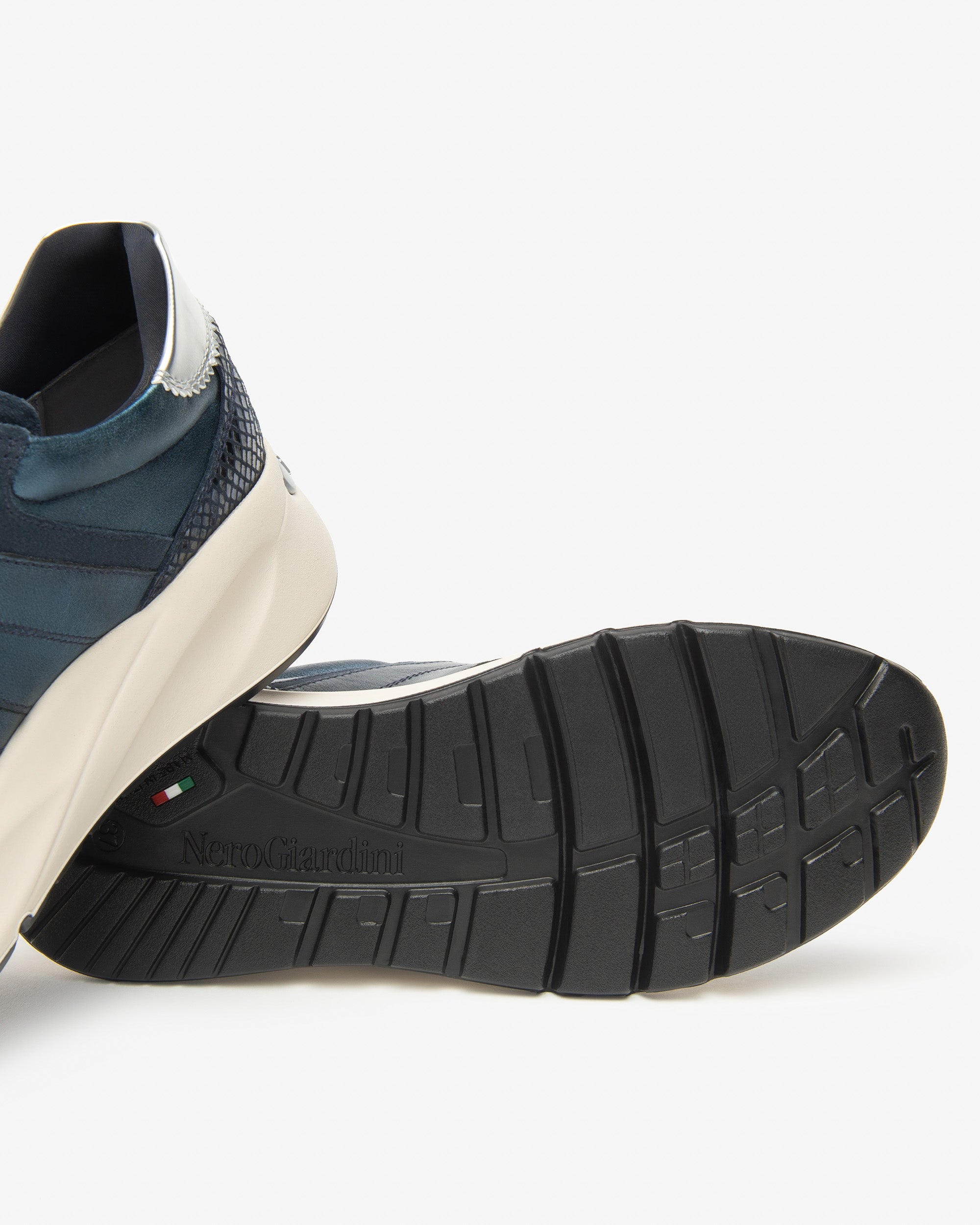 Sneakers Dames in Suède, Leder en Technisch materiaal