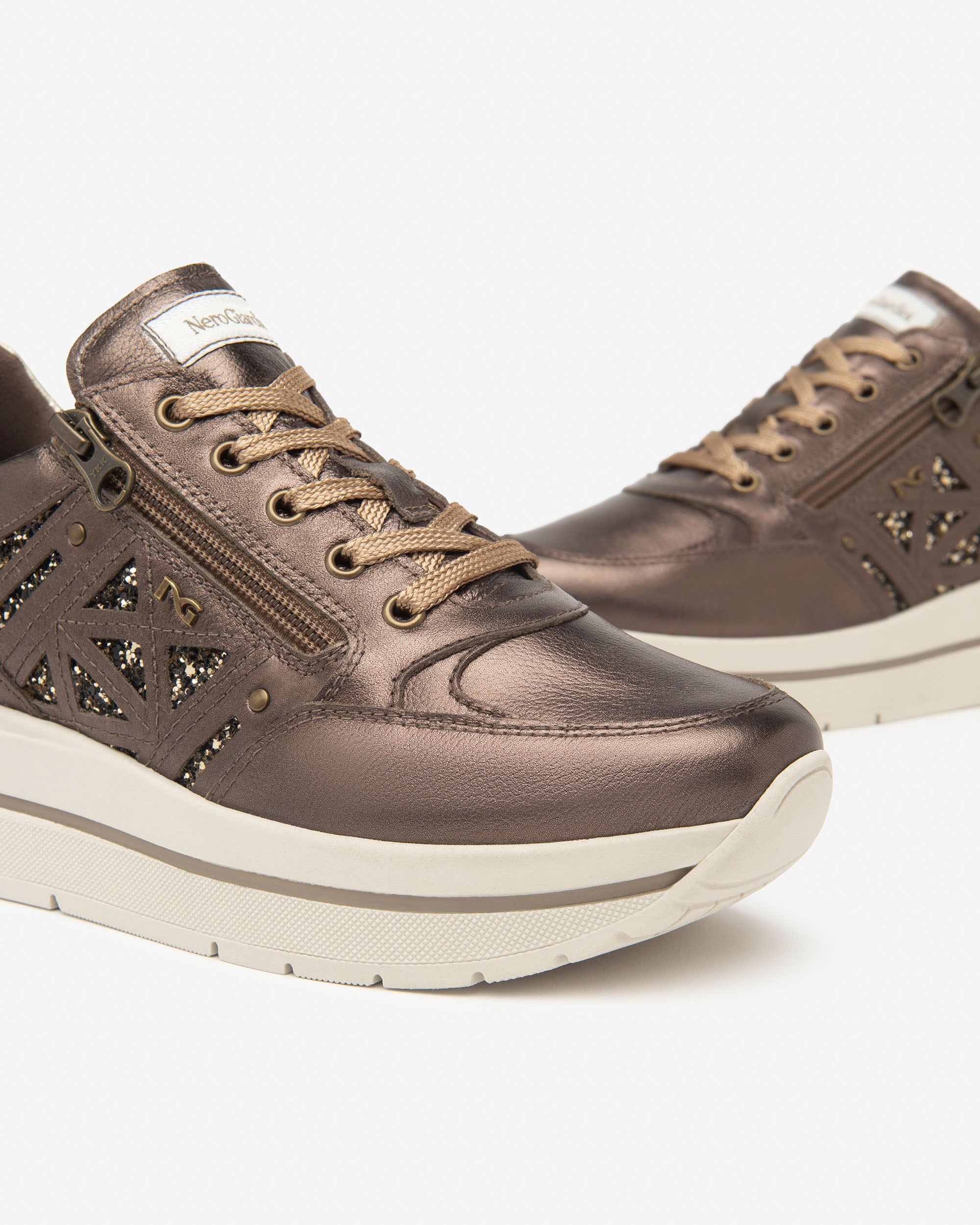 Sneakers Dames in Leder en Technisch Materiaal