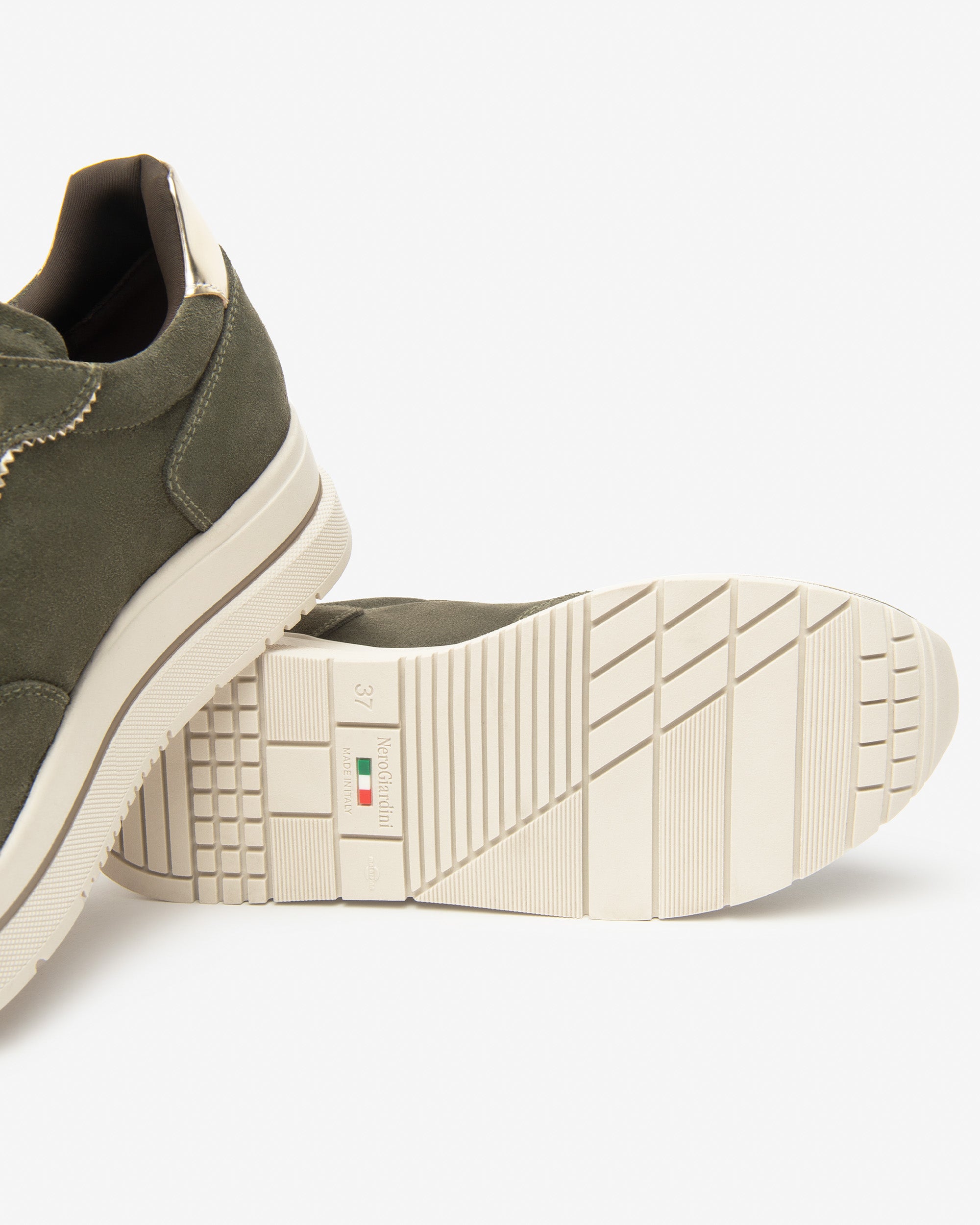 Sneakers Dames in Suède en Technisch Materiaal