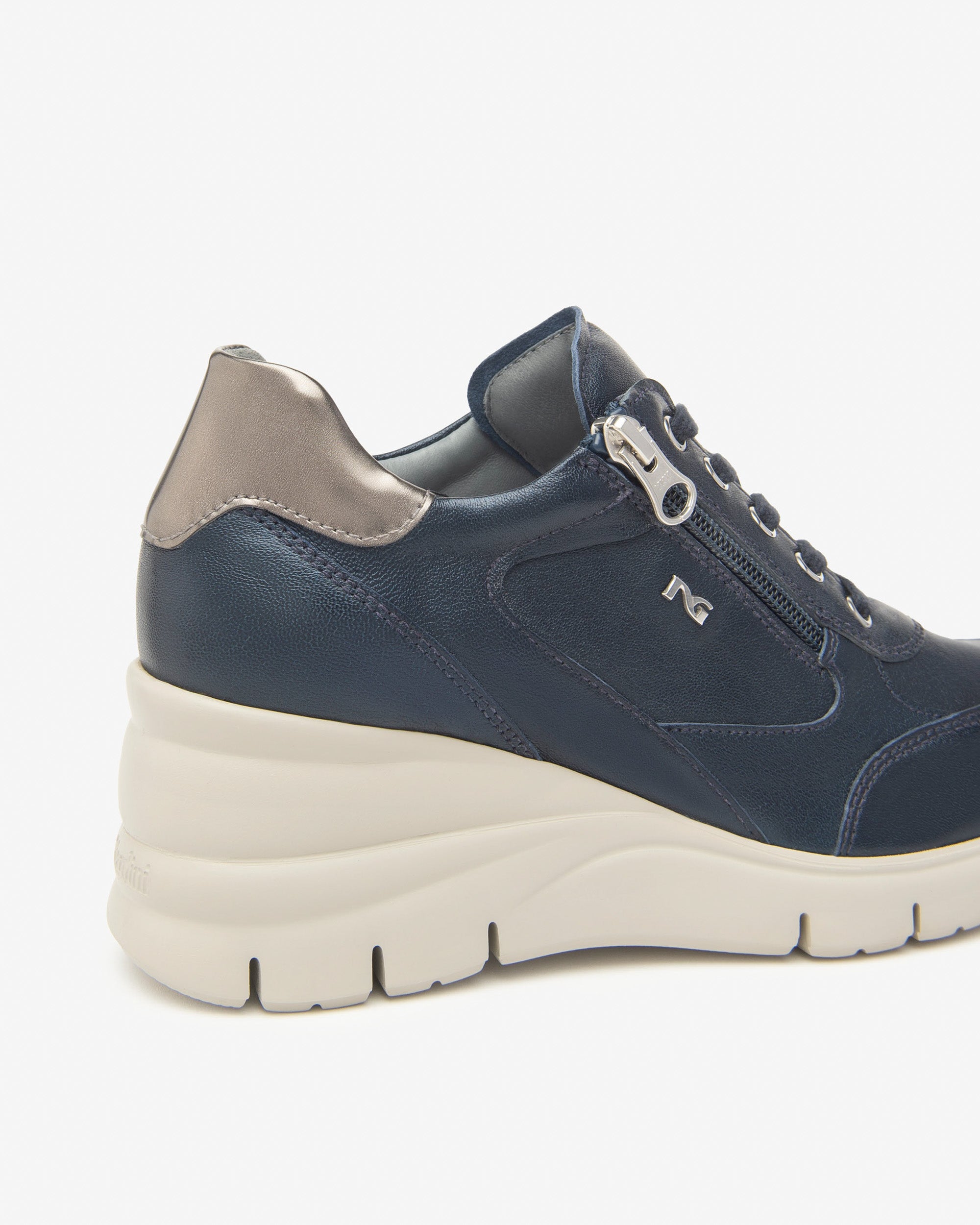 Sneakers Dames in Leder en Technisch Materiaal
