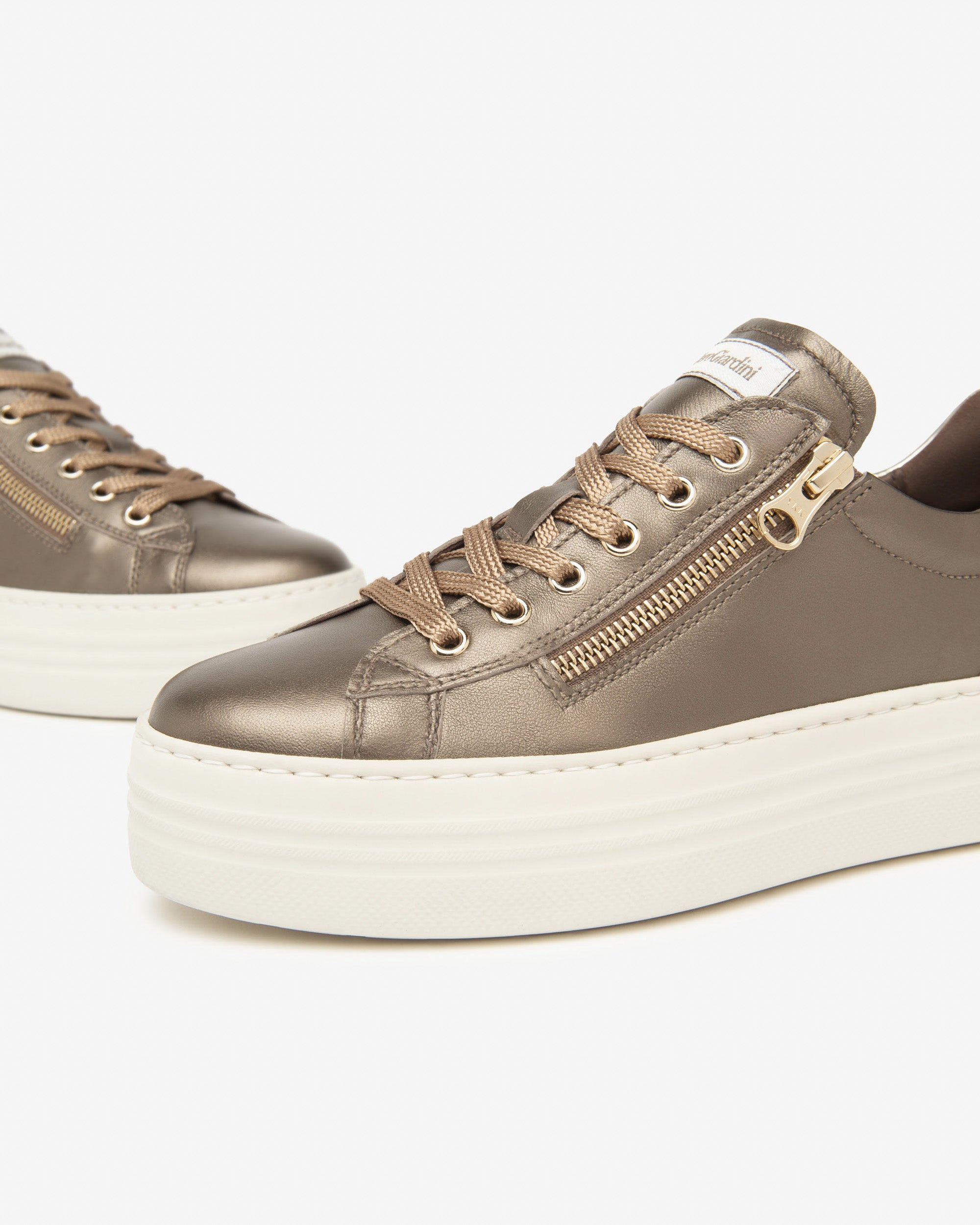Sneakers Dames in Leder en Technisch Materiaal