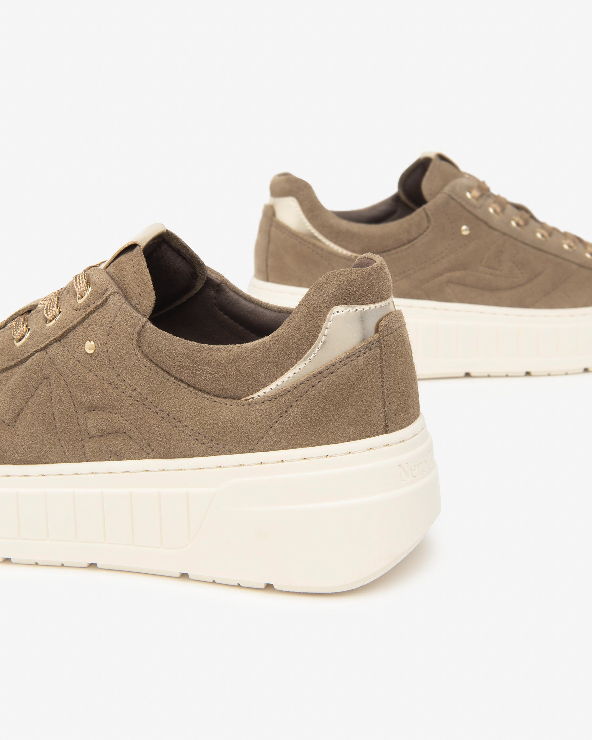 Sneakers Dames in Leder, Suède en Technisch Materiaal