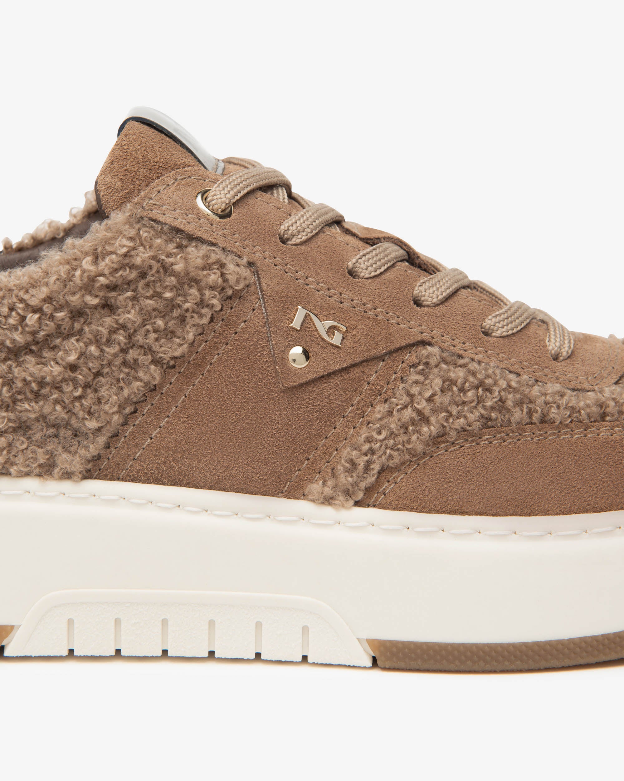 Sneakers Dames in Suède, Textiel en Technisch materiaal