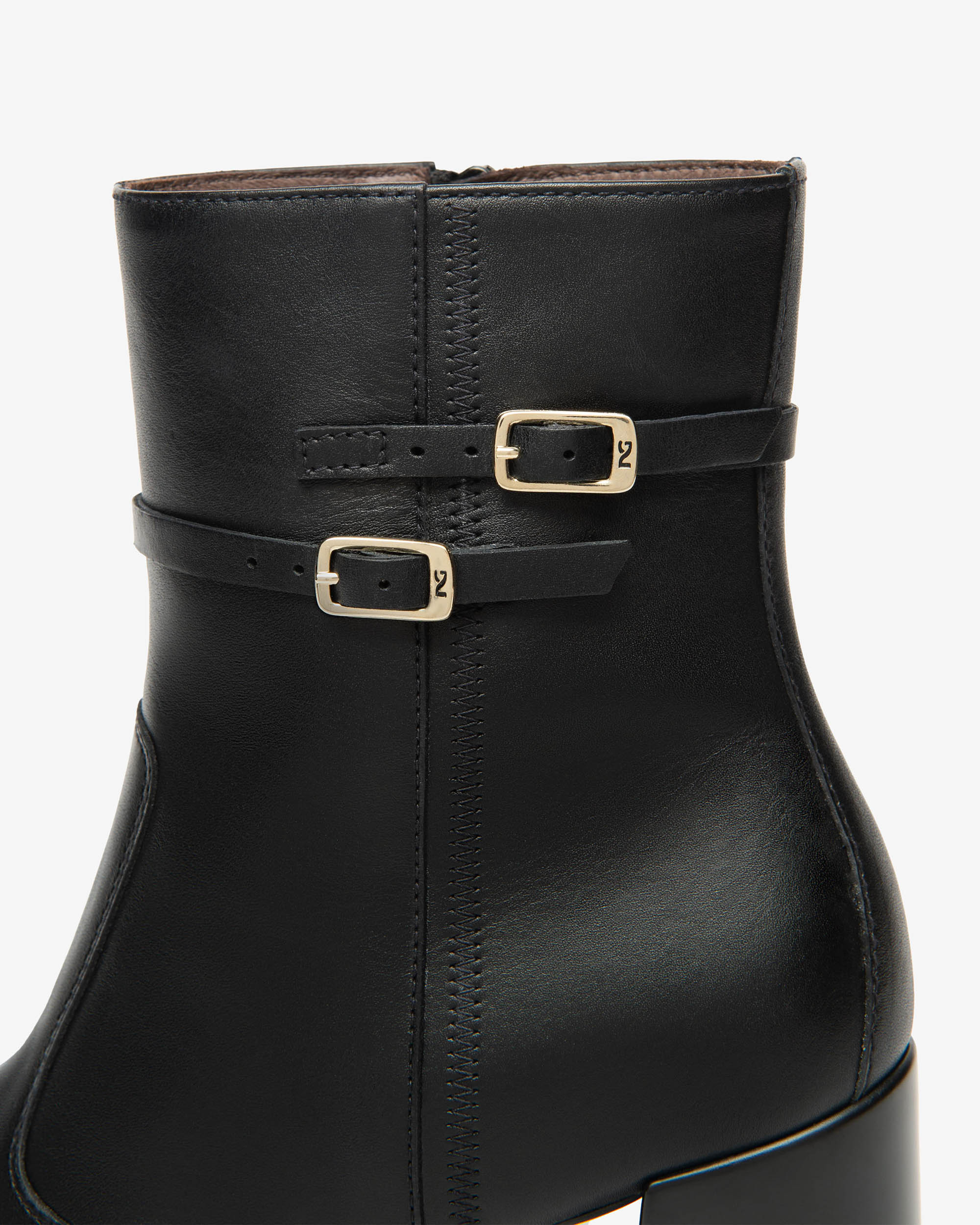 Korte Laarsjes Dames in Leder