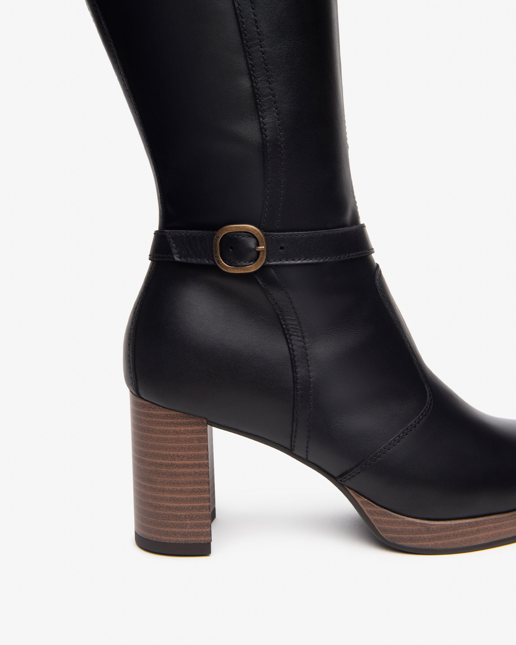 Damenstiefel aus Leder