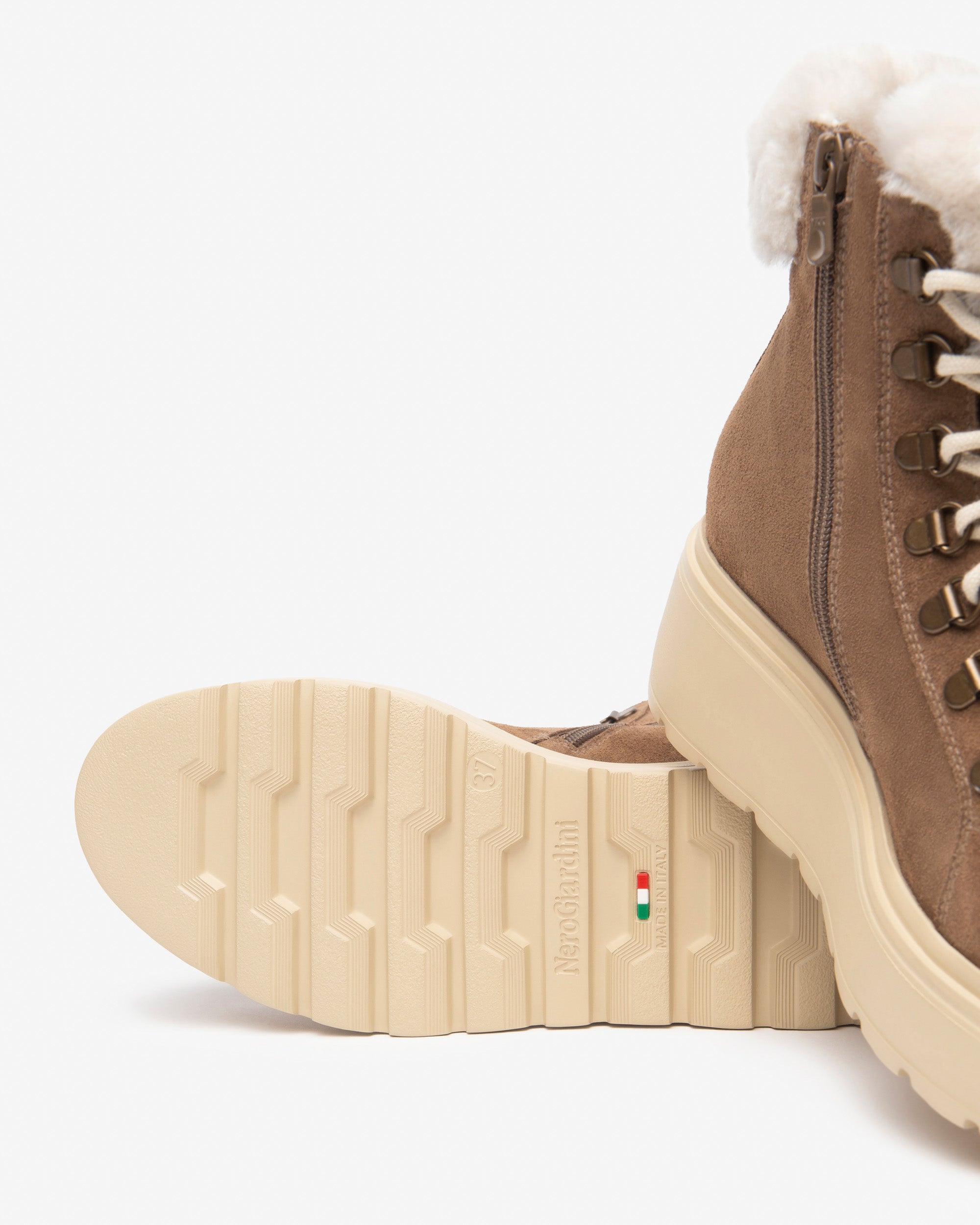 Bottines Femme en Cuir Velours