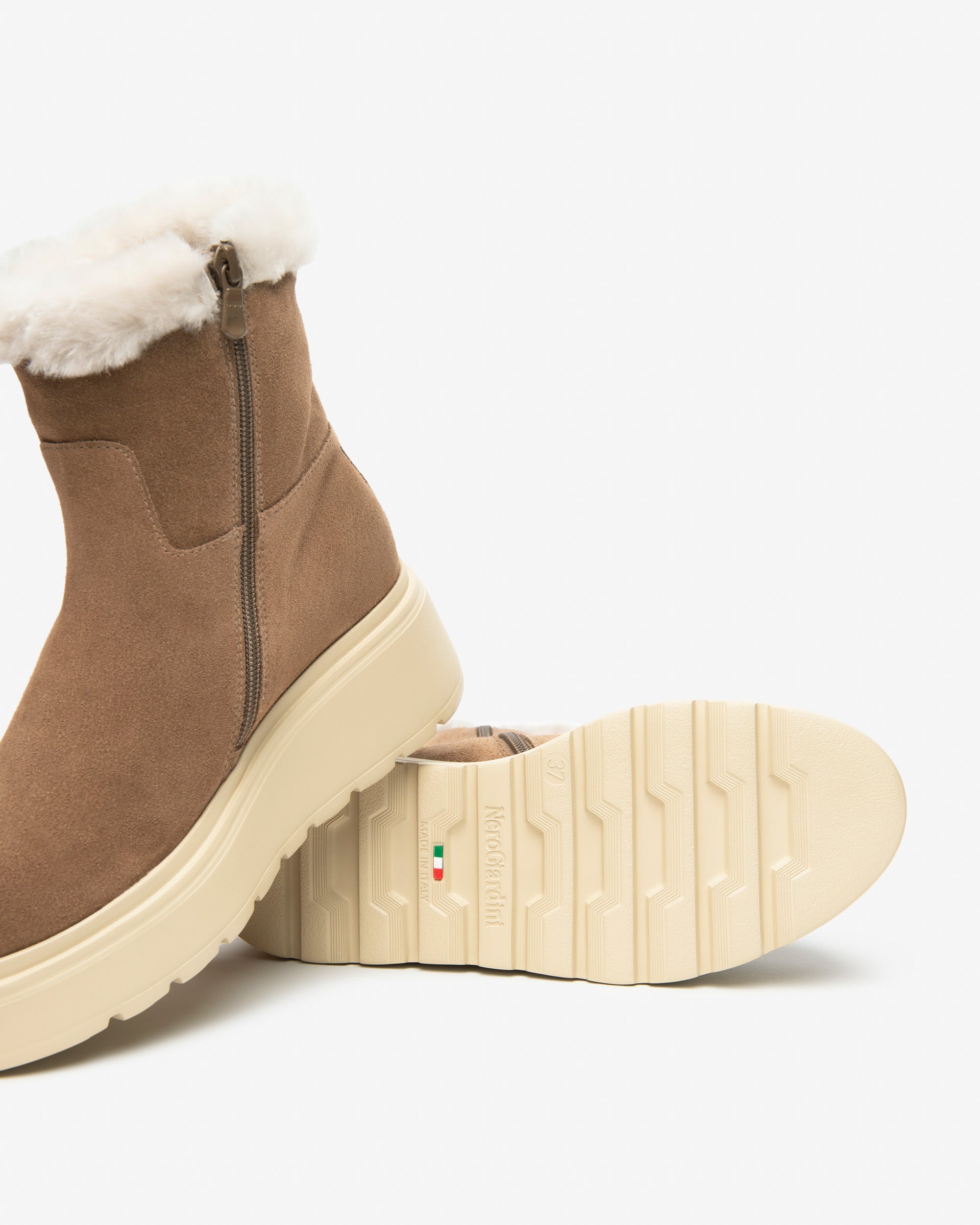Bottines Femme en Cuir Velours