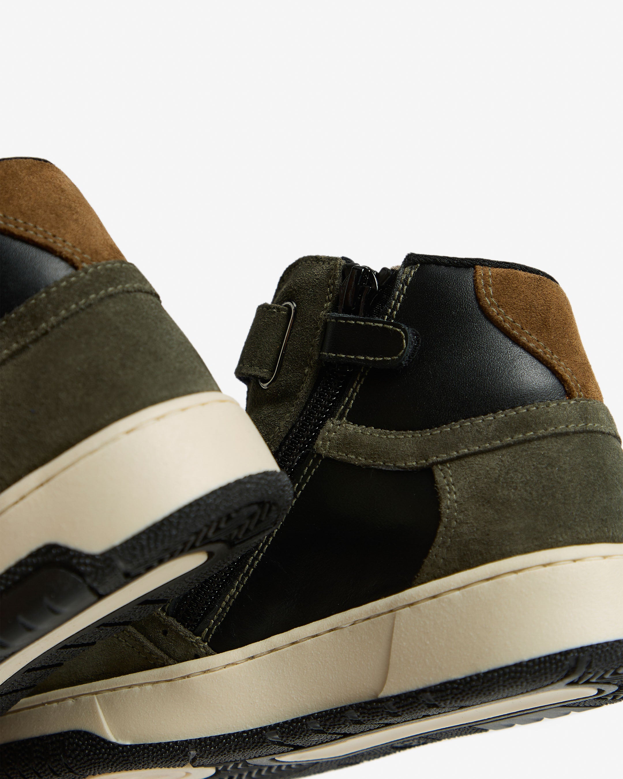 Sneakers für Teens / Jungen aus Glatt- und Wildleder