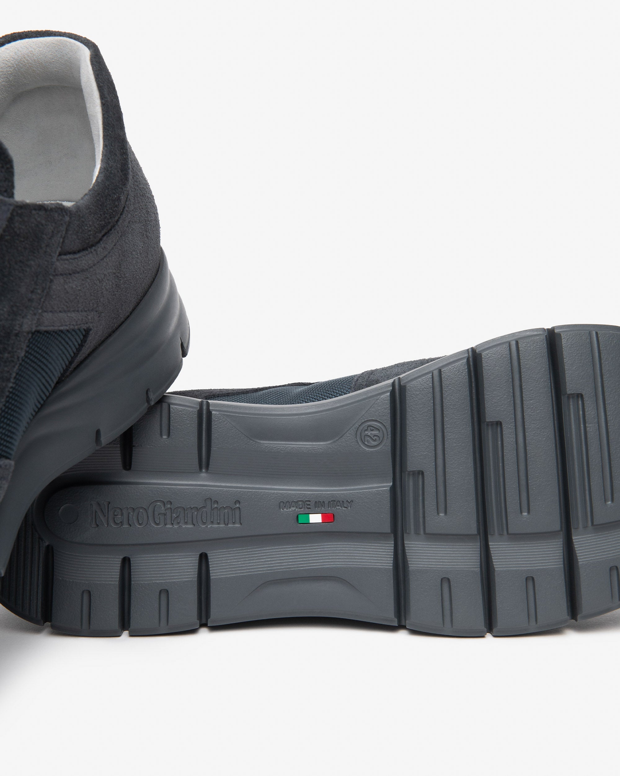 Sneakers Uomo in Camoscio e Tela