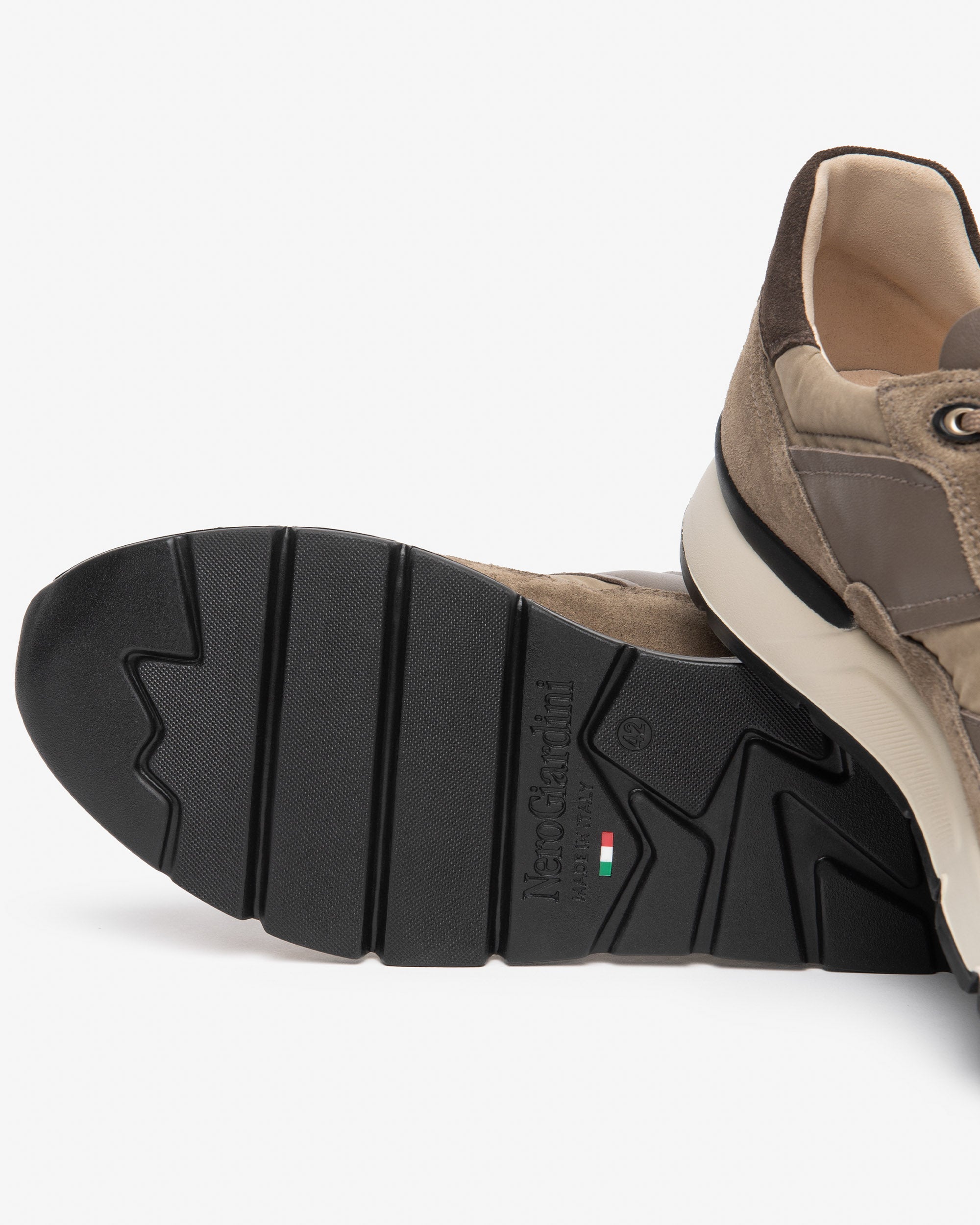 Sneakers Uomo in Camoscio, Pelle e Tela