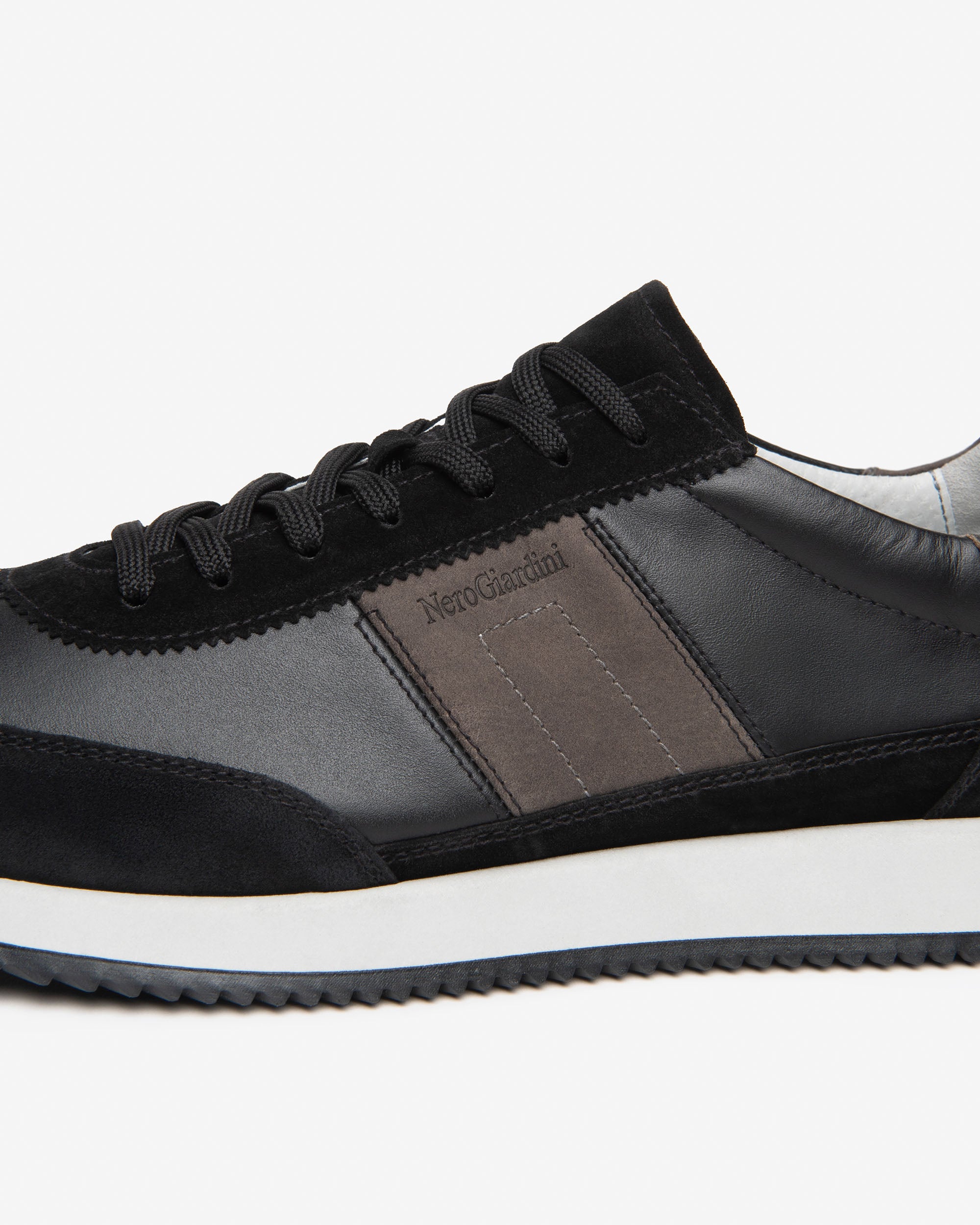 Sneakers Uomo in Camoscio e Pelle