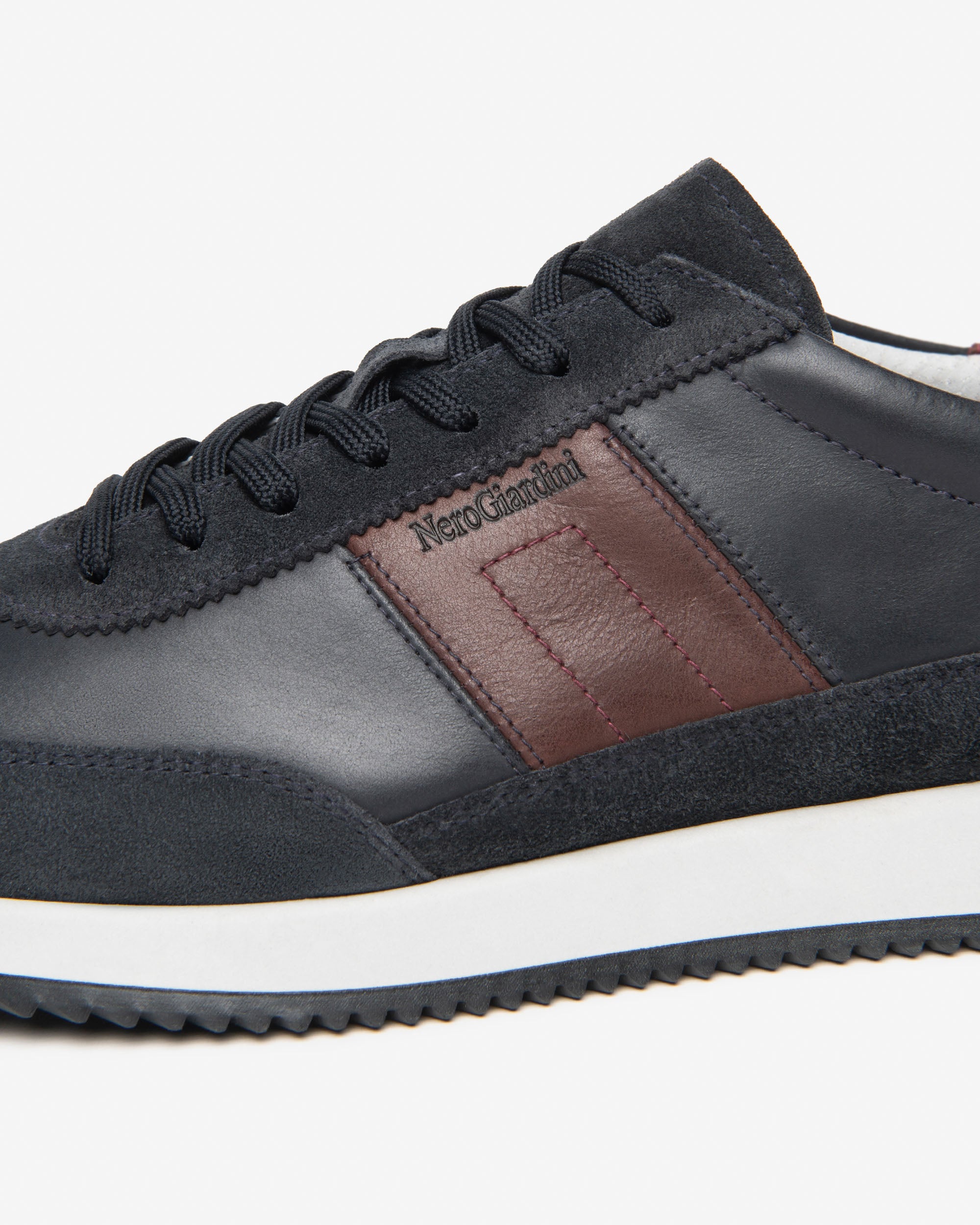 Sneakers Uomo in Camoscio e Pelle