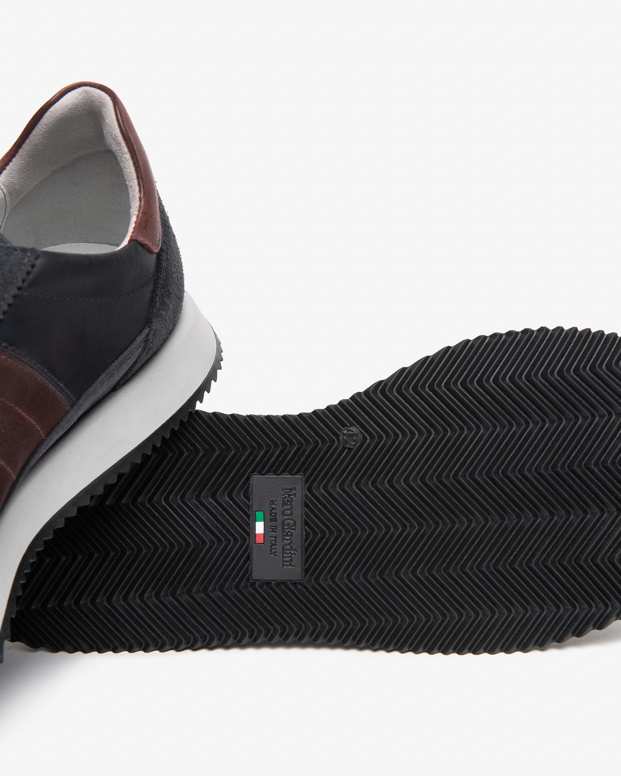 Sneakers Uomo in Camoscio e Pelle