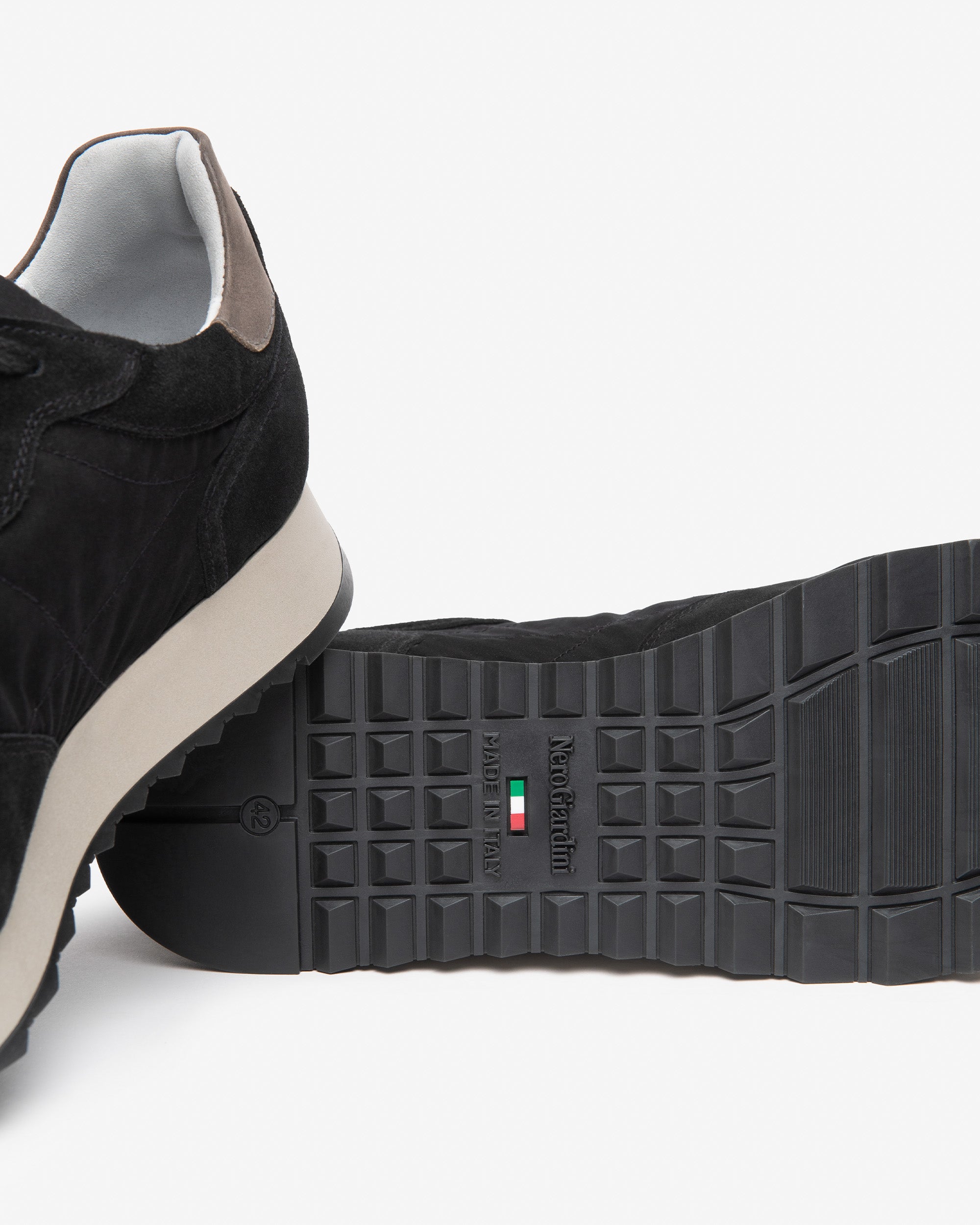 Sneakers Uomo in Camoscio e Tela