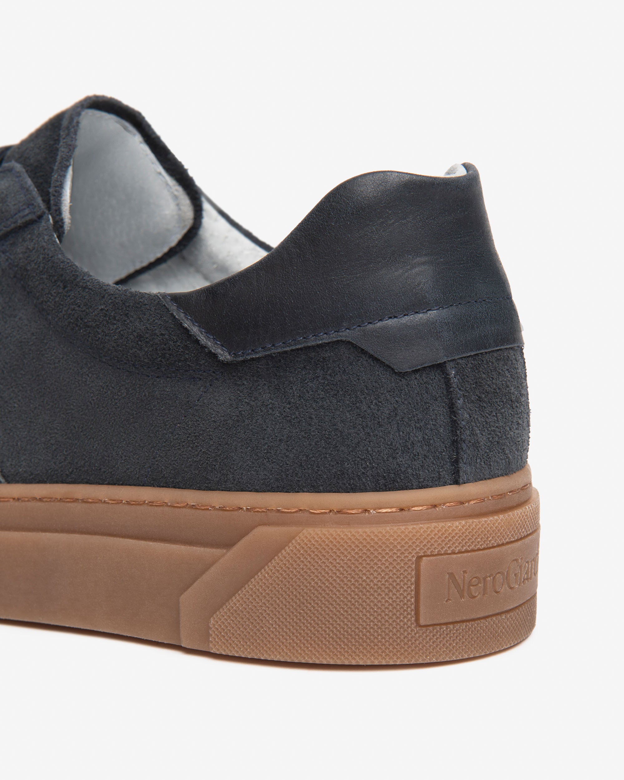 Sneakers Uomo in Camoscio e Pelle