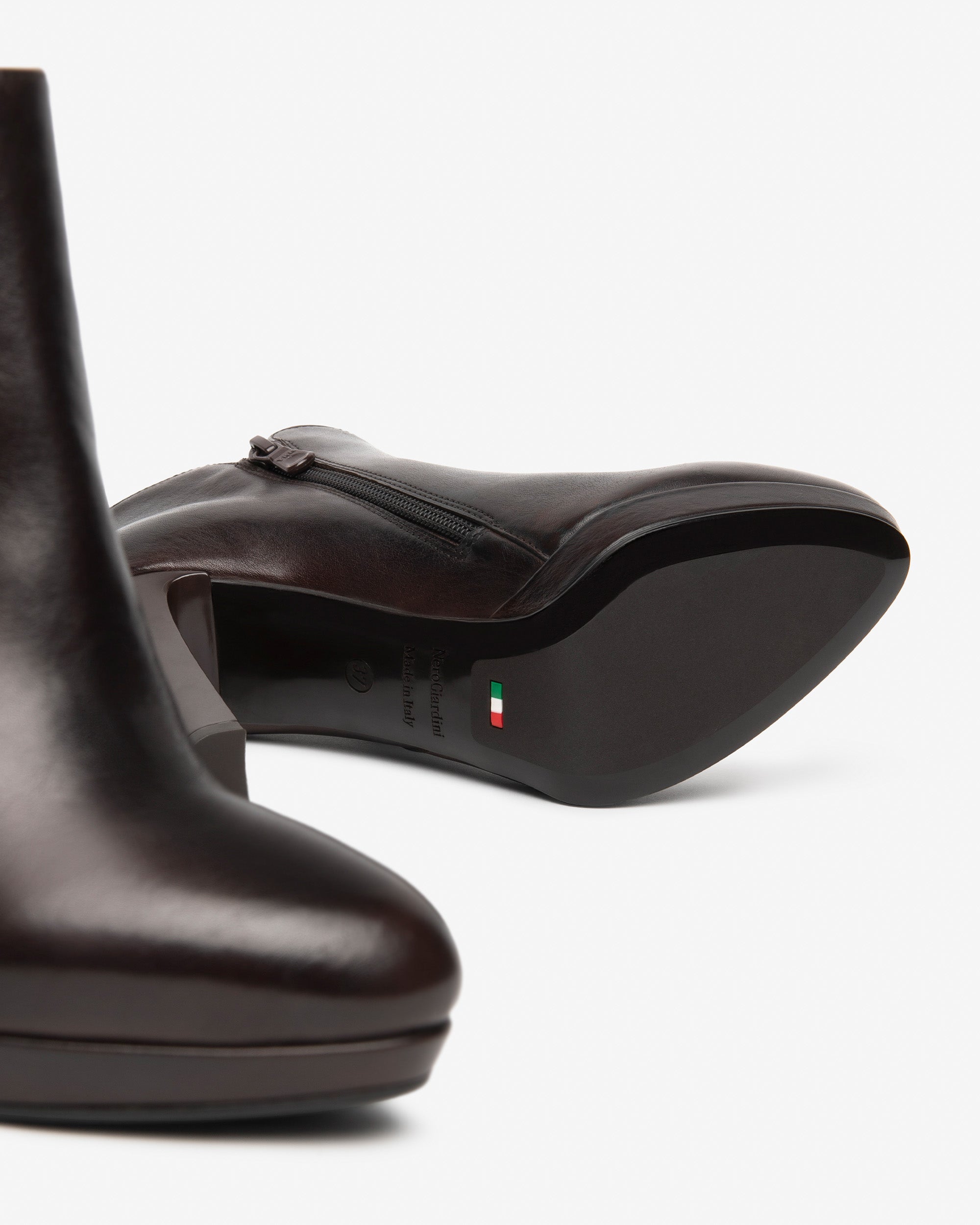 Tronchetti Donna in Pelle
