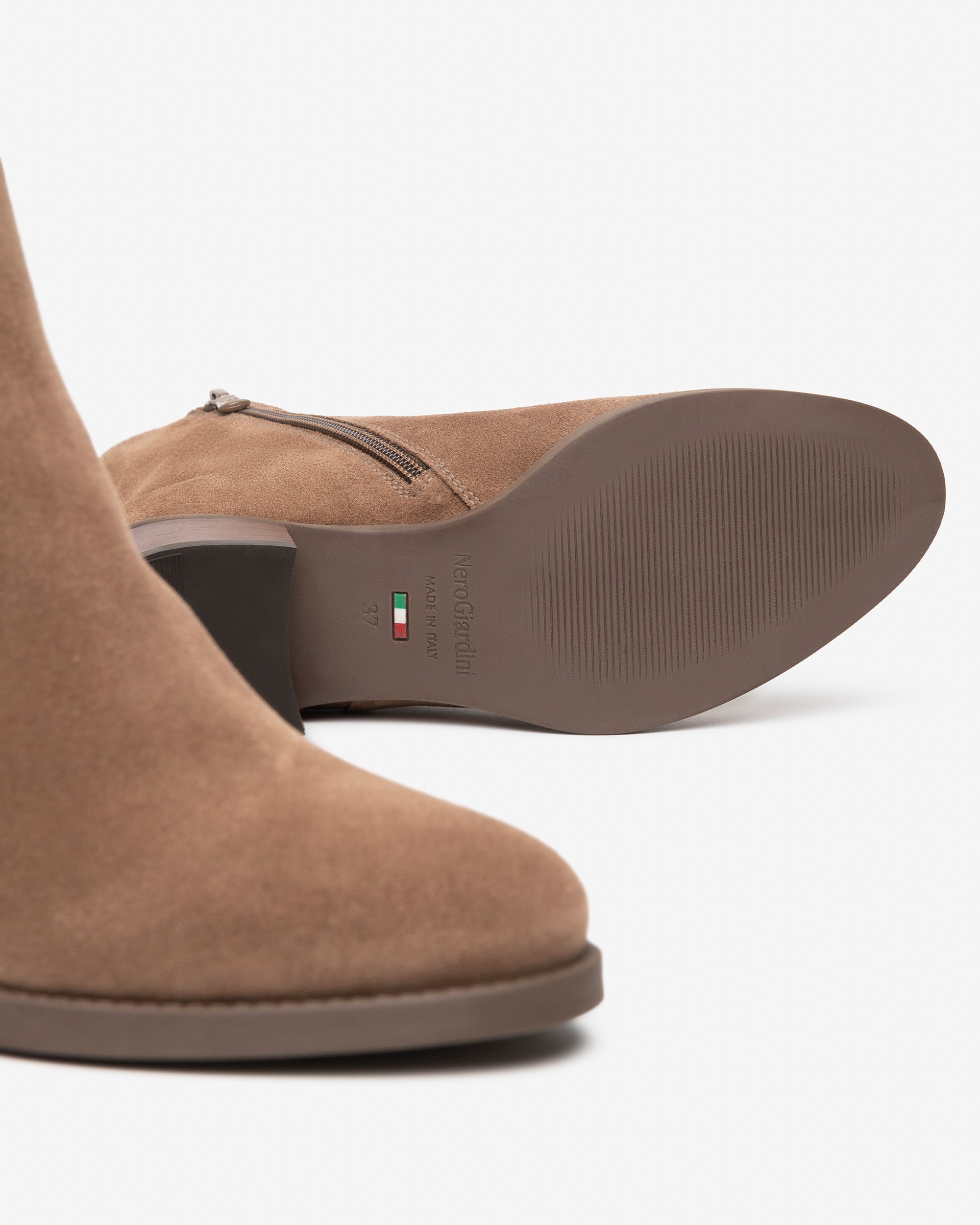 Stivaletti Chelsea Donna in Suede