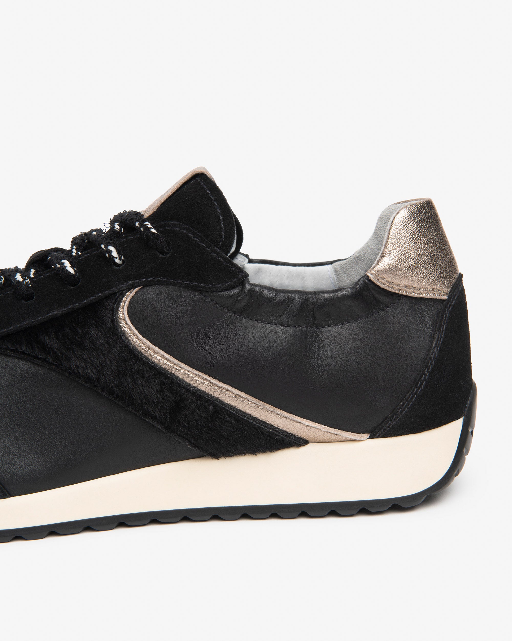Sneakers Donna in Pelle, Suede e Materiale Tecnico