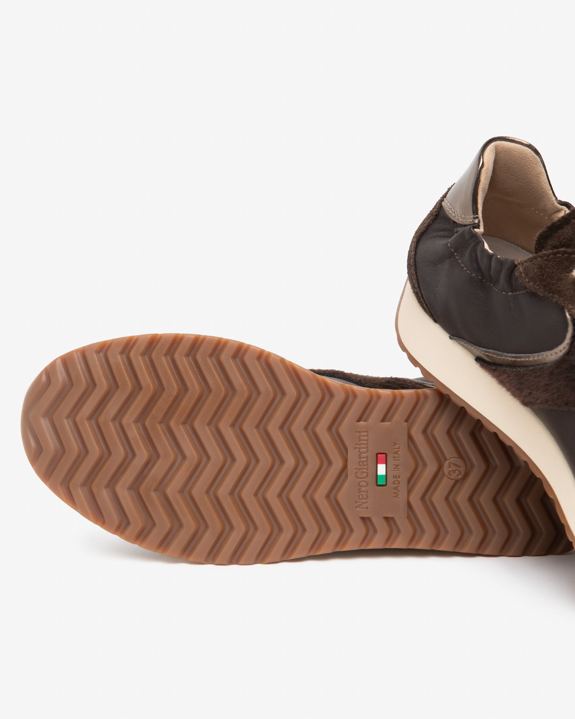 Sneakers Donna in Pelle, Suede e Materiale Tecnico
