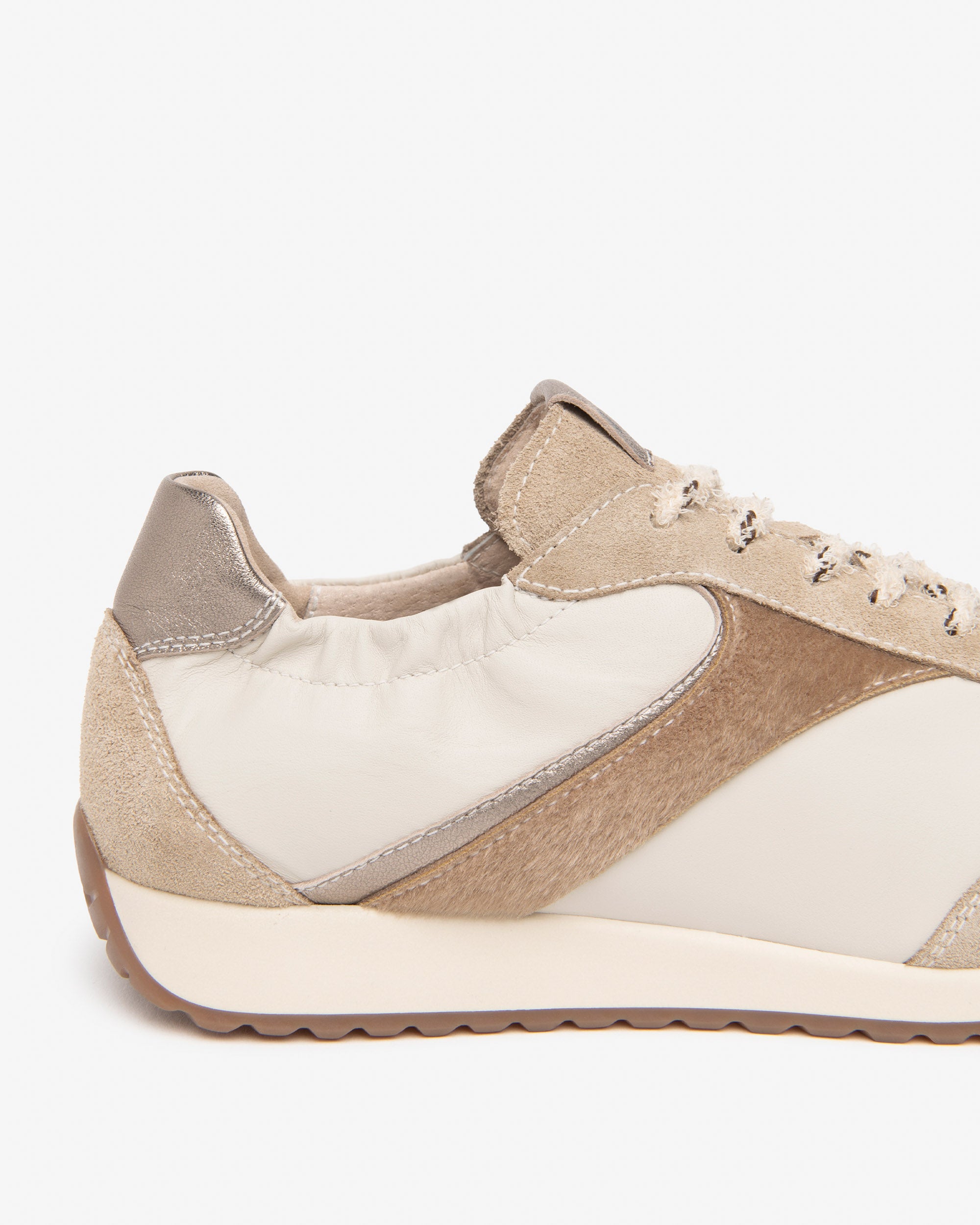 Sneakers Donna in Pelle, Suede e Materiale Tecnico
