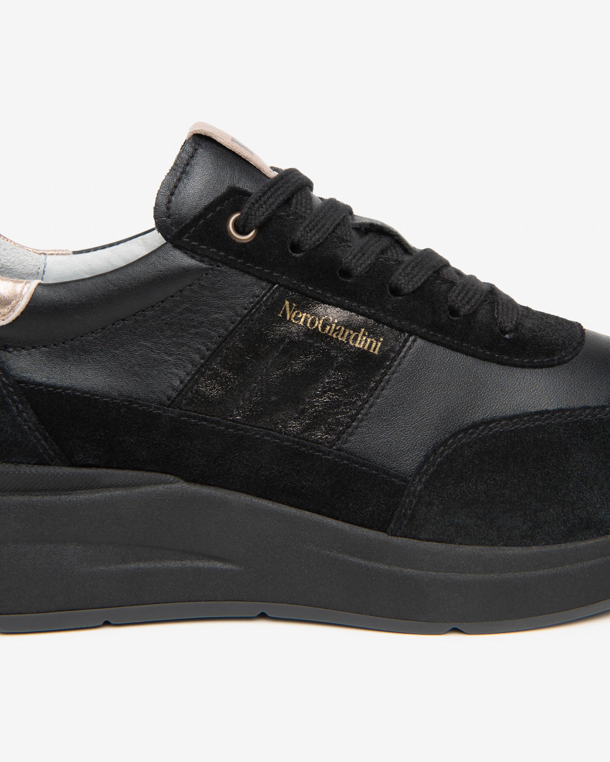 Sneakers Donna in Suede e Pelle