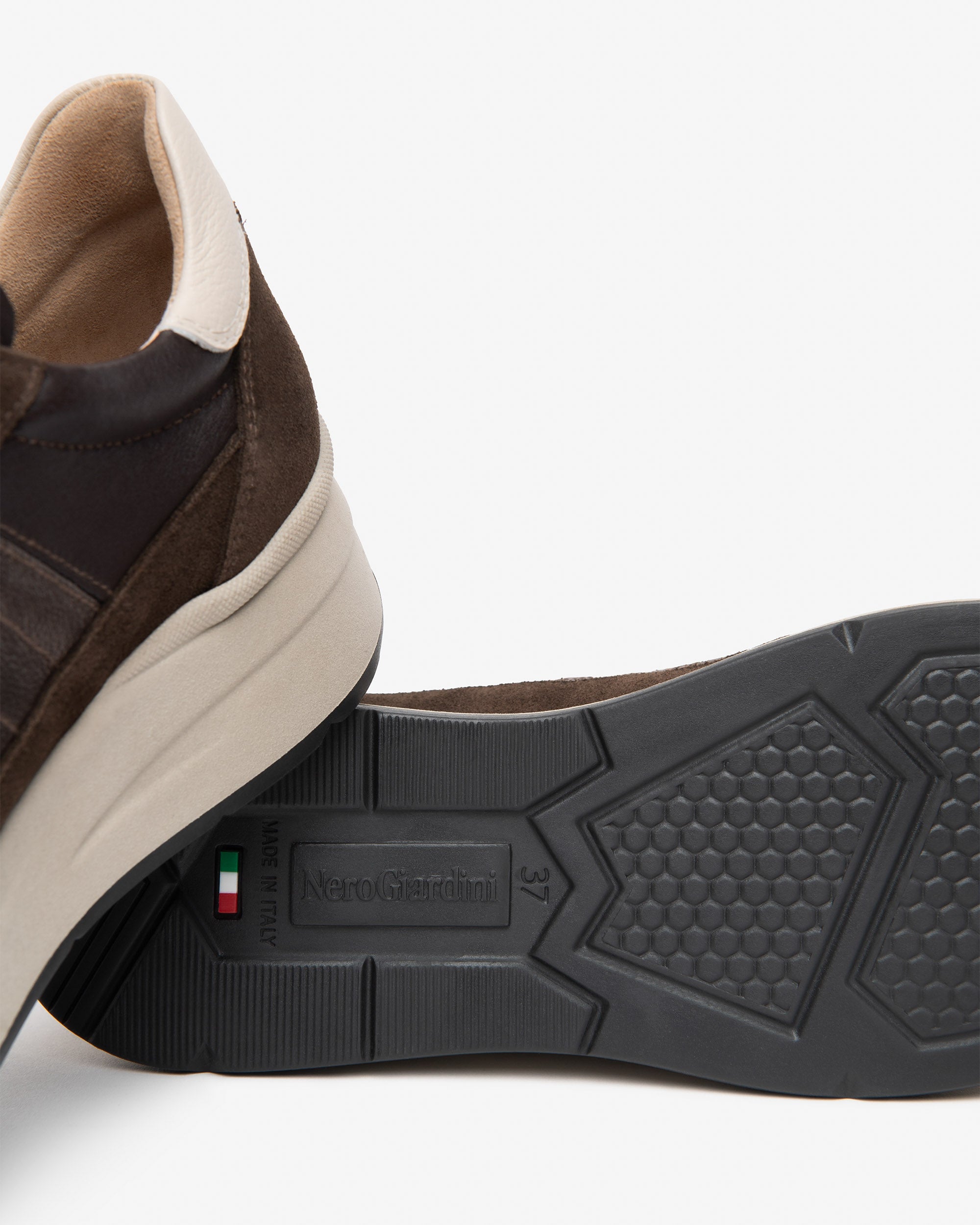 Sneakers Donna in Suede e Pelle