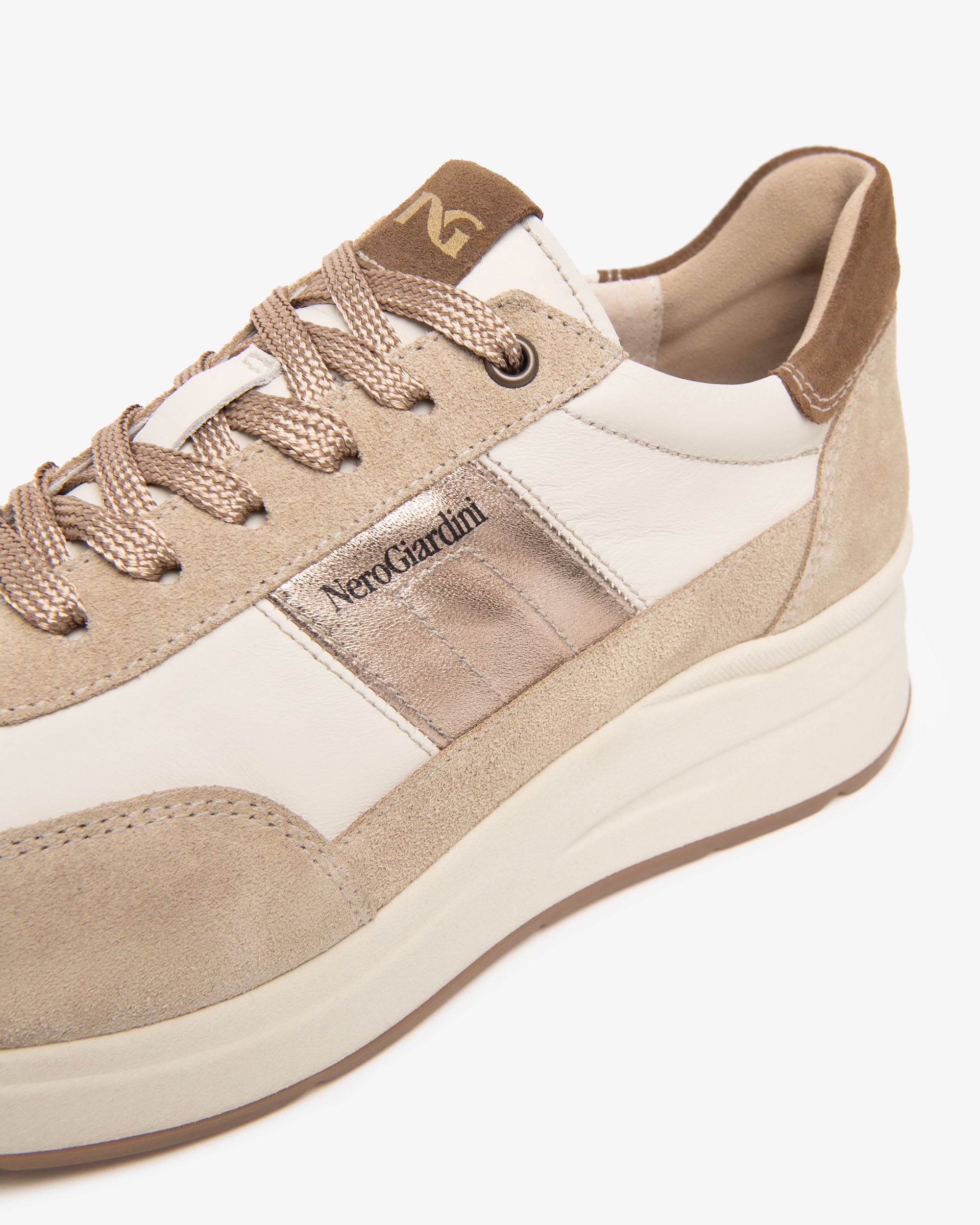 Sneakers Donna in Suede e Pelle
