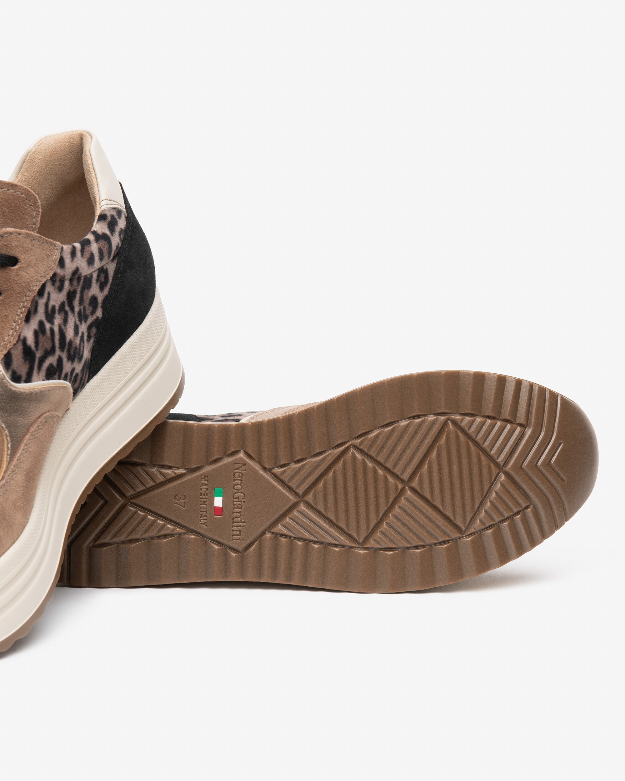 Sneakers Donna in Suede, Materiale Tecnico e Pelle