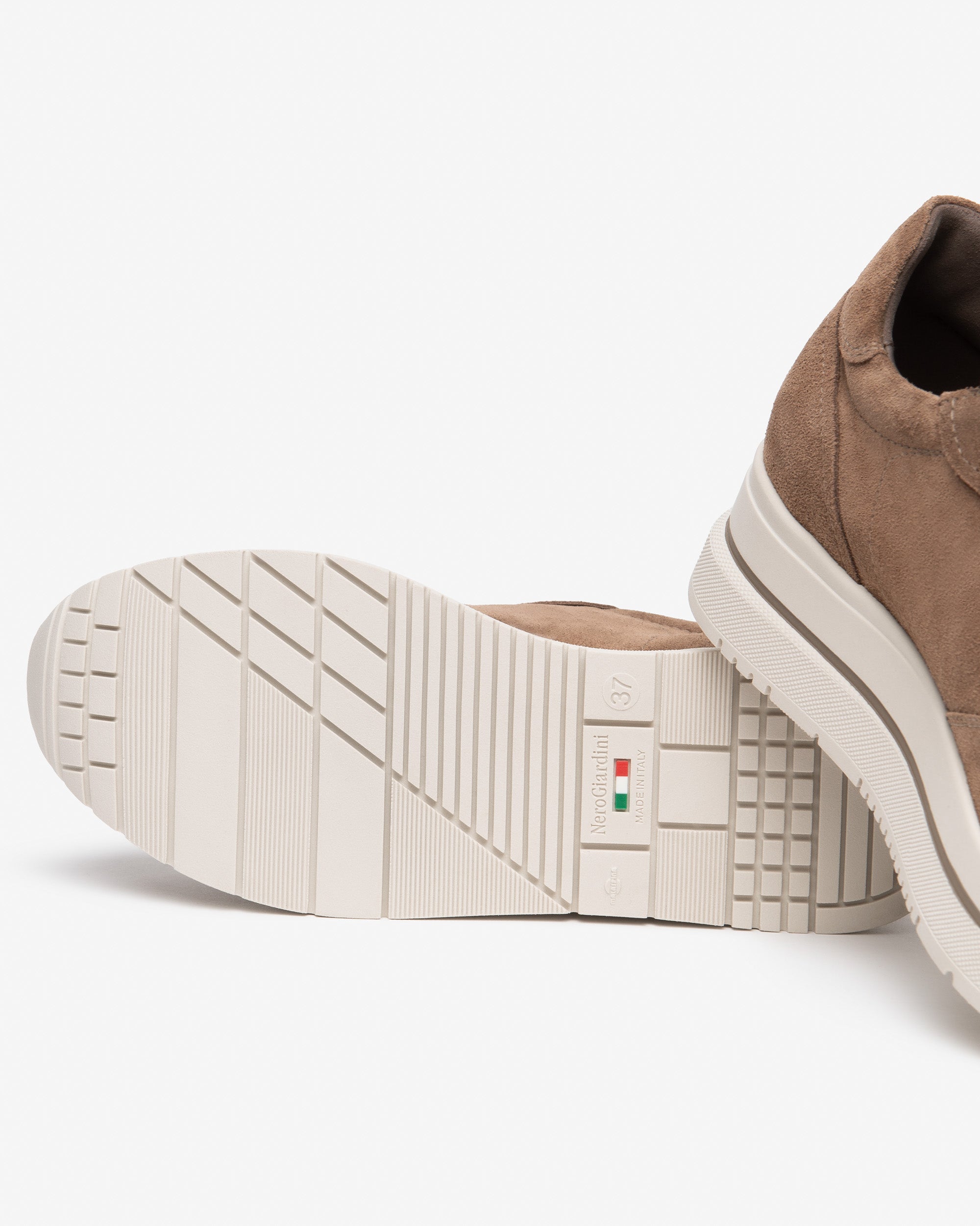 Sneakers Donna in Suede