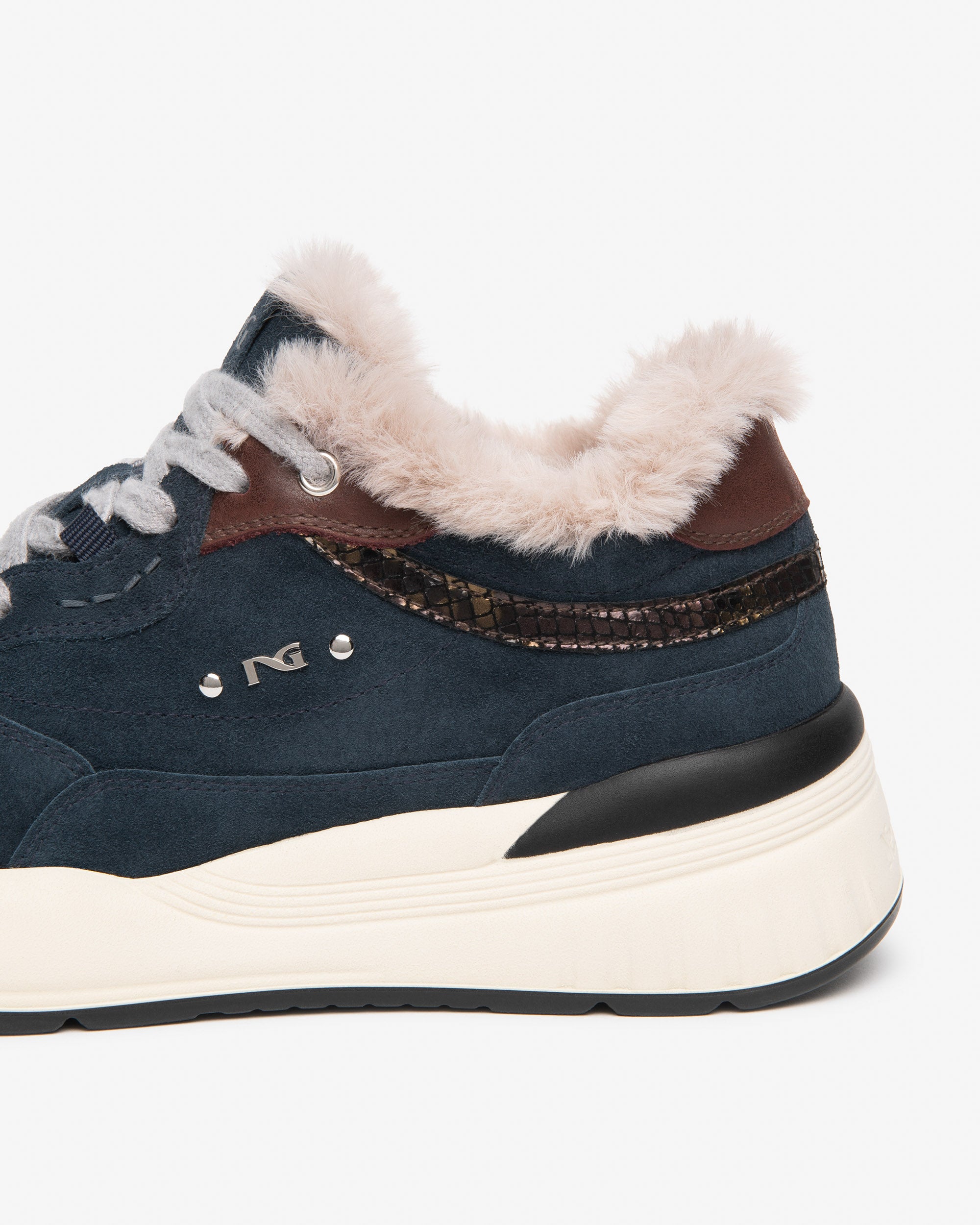 Sneakers Donna in Suede e Pelle