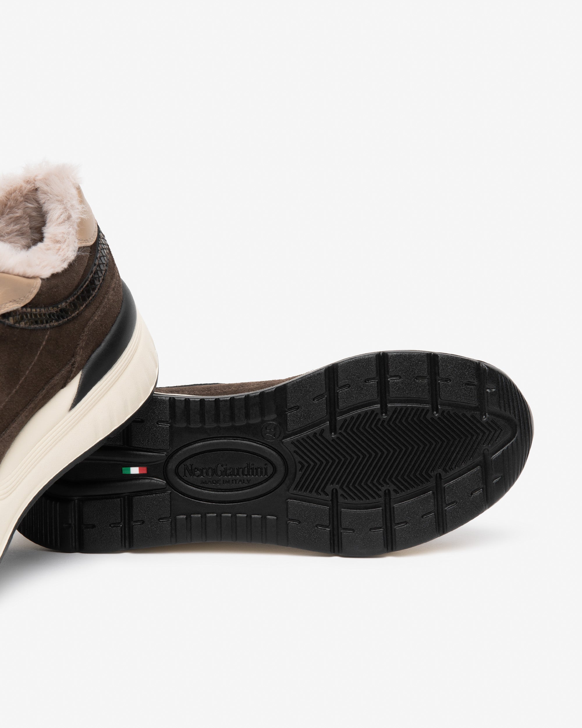 Sneakers Donna in Suede e Pelle