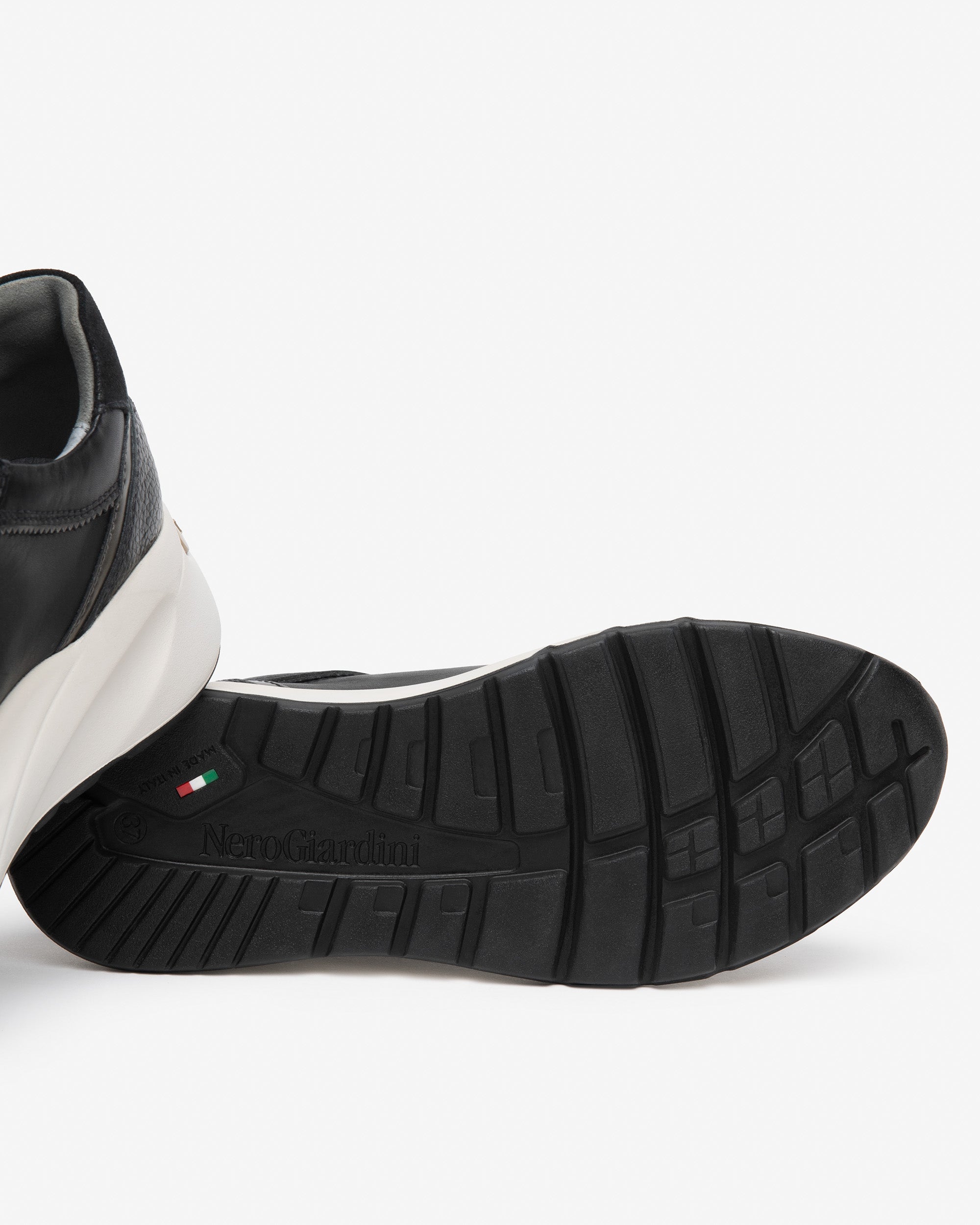 Sneakers Donna in Pelle, Suede e Materiale Tecnico