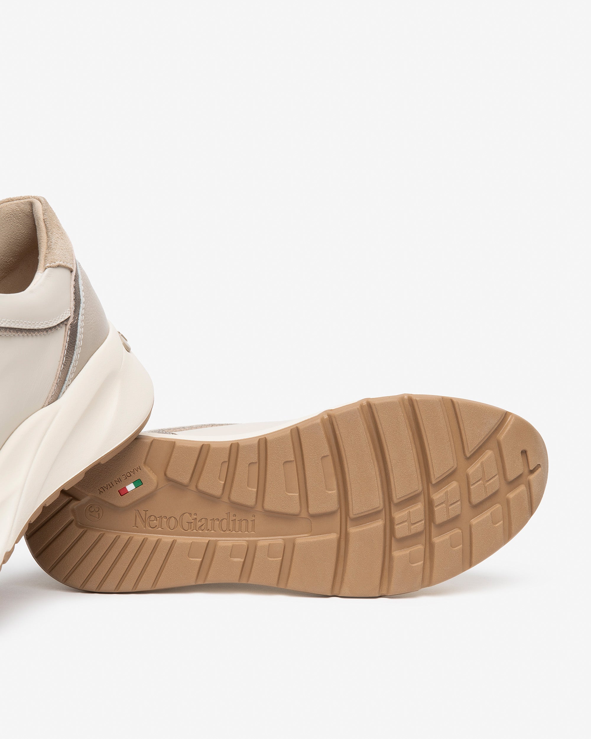 Sneakers Donna in Pelle, Suede e Materiale Tecnico