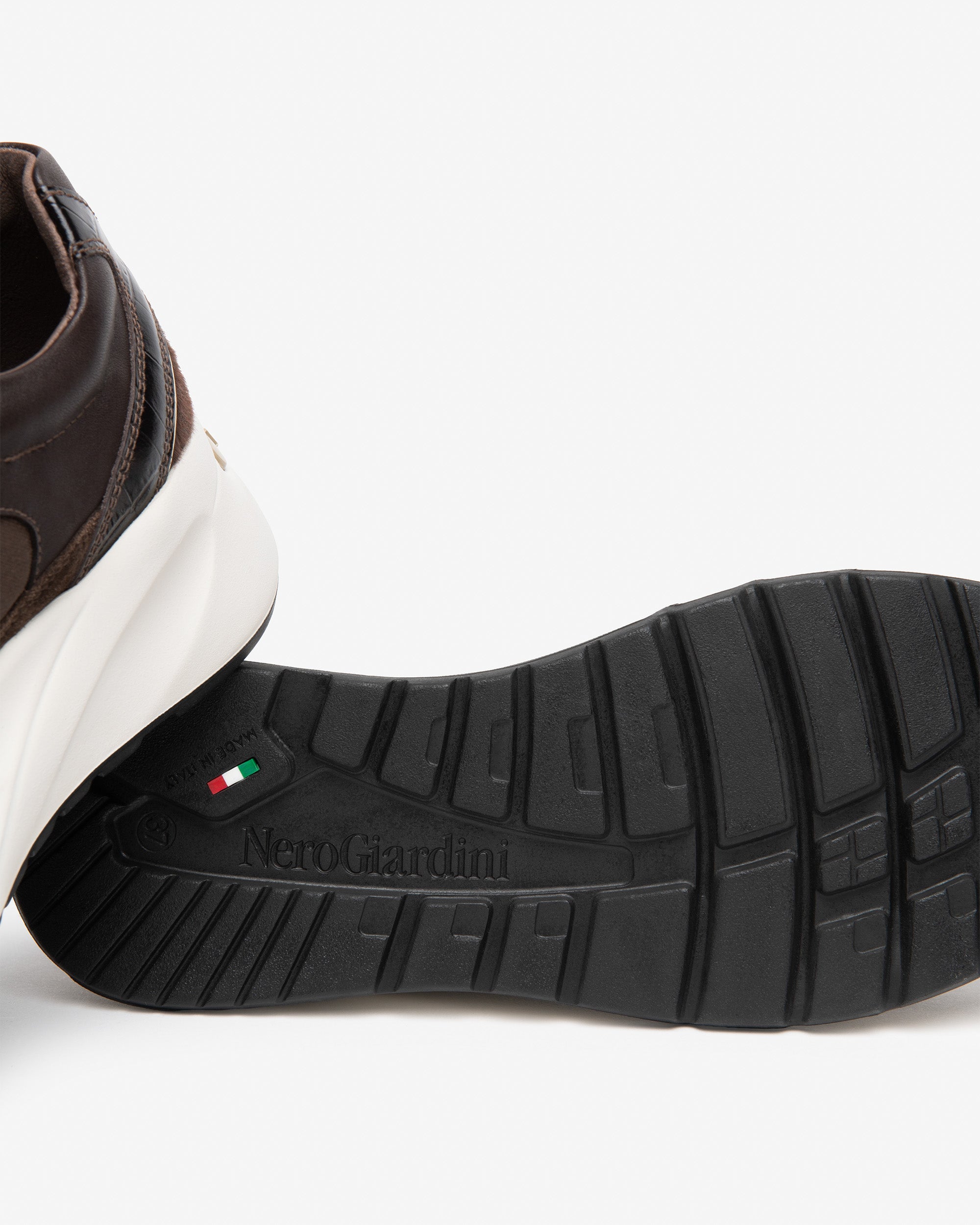 Sneakers Donna in Suede,  Tela, Pelle e Materiale Tecnico